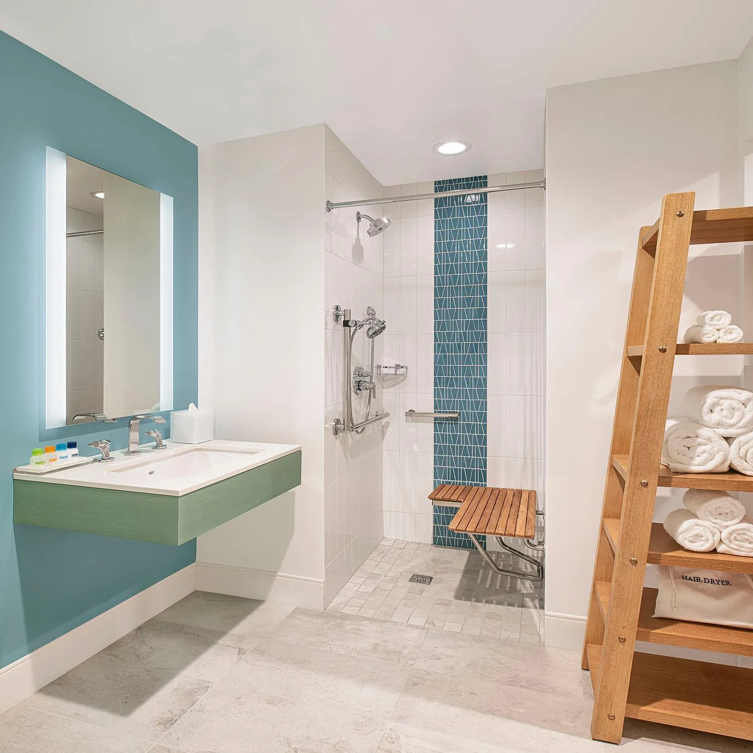 King Suite Accessible in Margaritaville Hotel Nashville