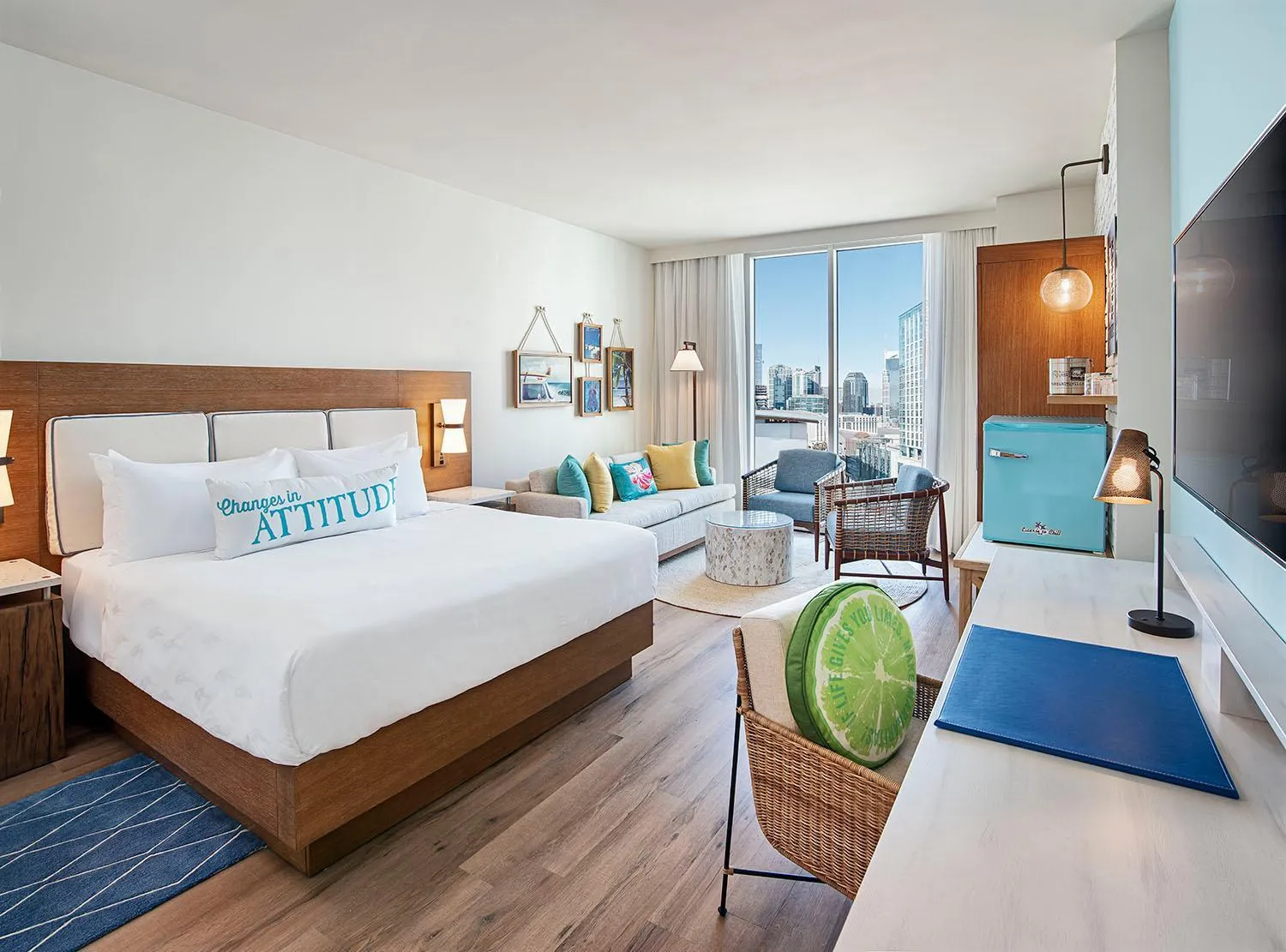 Deluxe King Room in Margaritaville Hotel Nashville