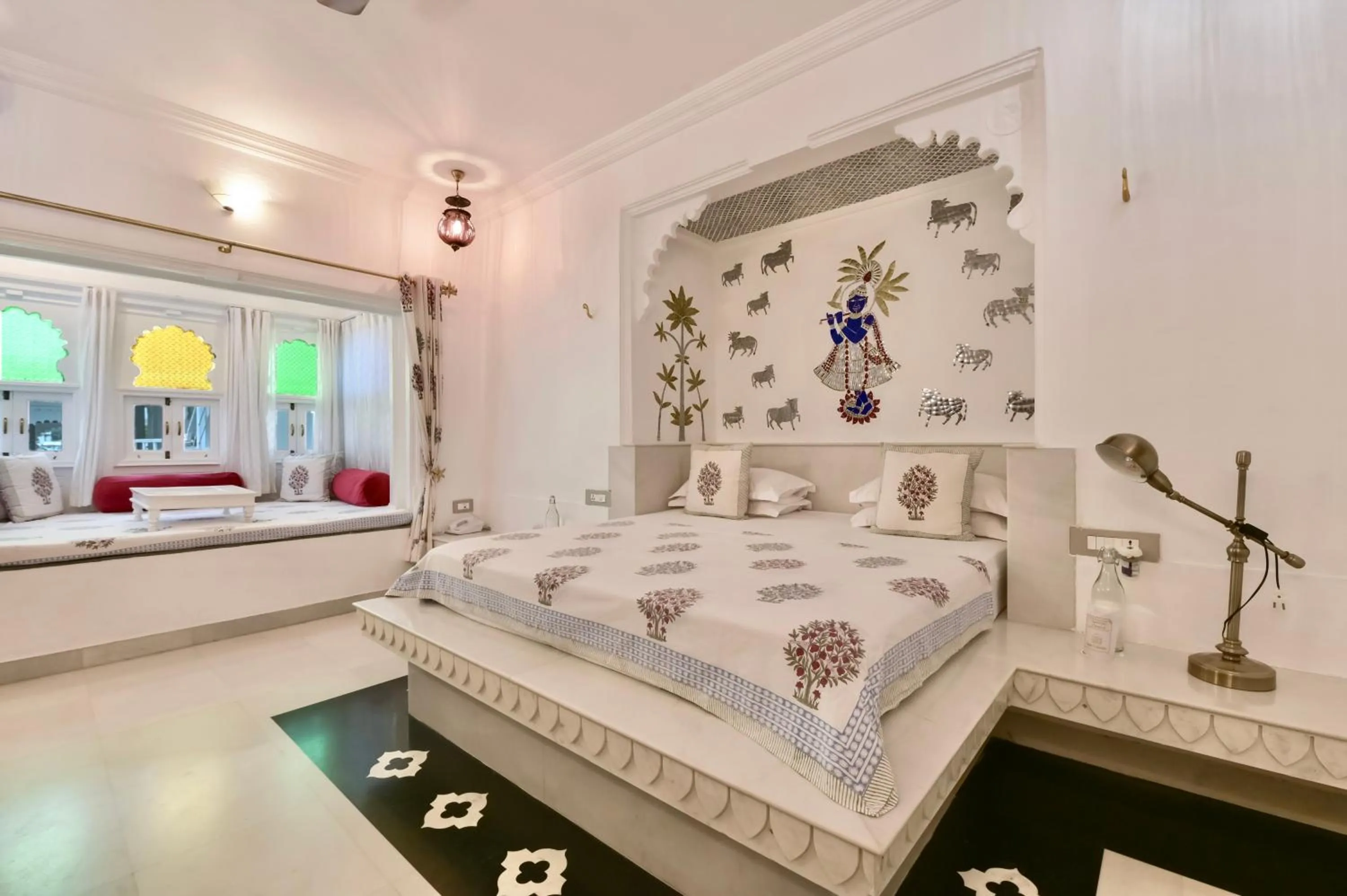 Jagat Suite Non Lake Facing :  Avail 15% Discount on all restaurant bills,50% Discount on any spa services (Valid for stay till 30th September 2025) in Jagat Niwas Palace