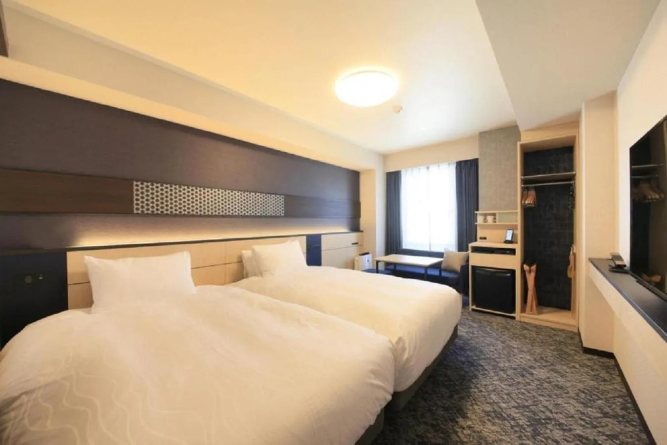 Standard Twin Room - Non-Smoking in Keisei Richmond Hotel Tokyo Monzennakacho