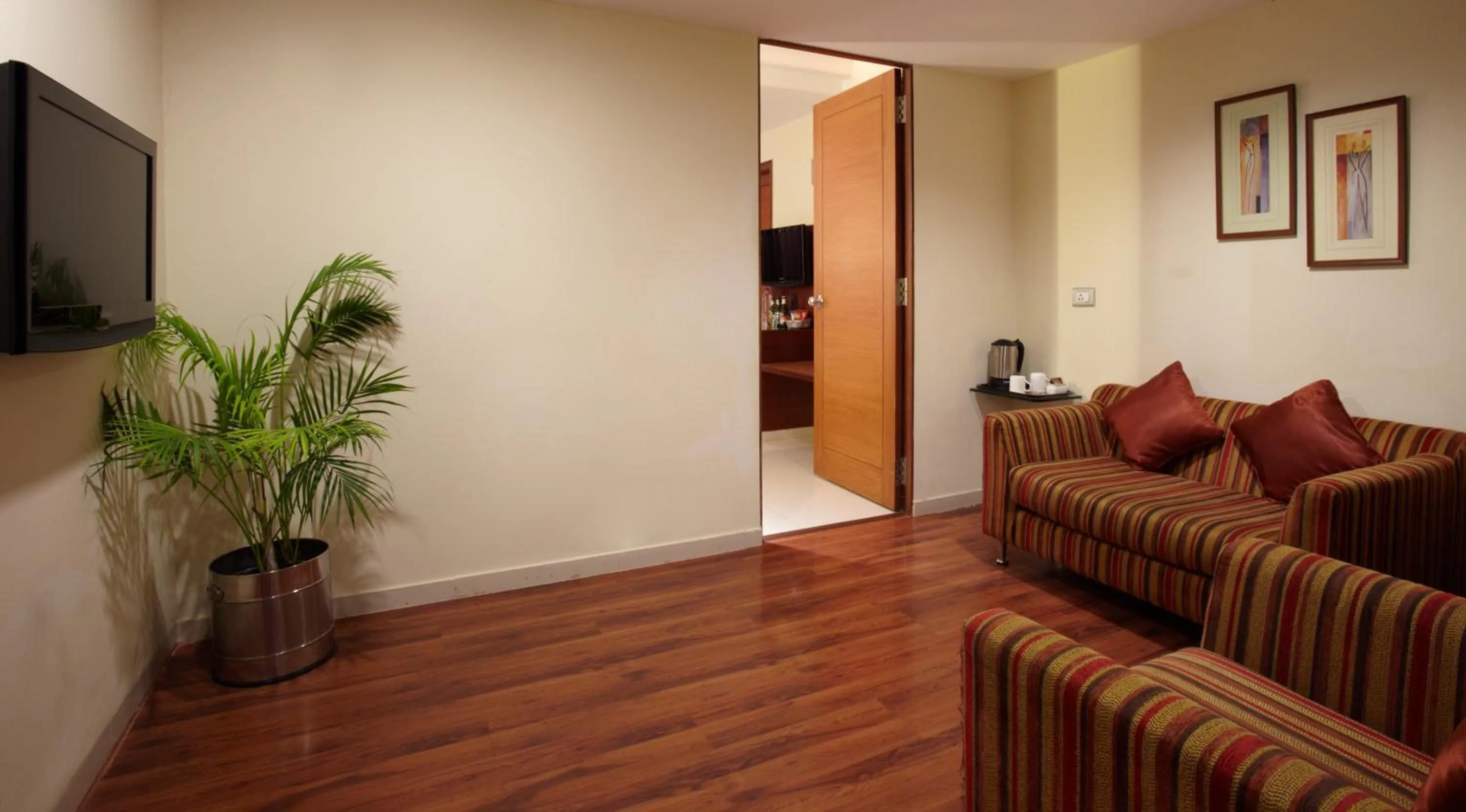 Luxury Double Room - single occupancy in The President Hotel
