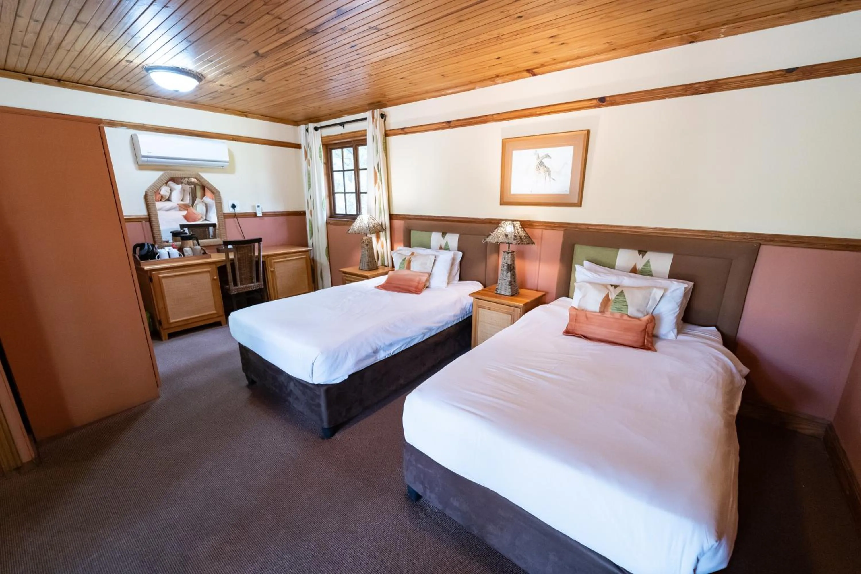 Standard Twin Room - single occupancy in Gooderson Bushlands Game Lodge
