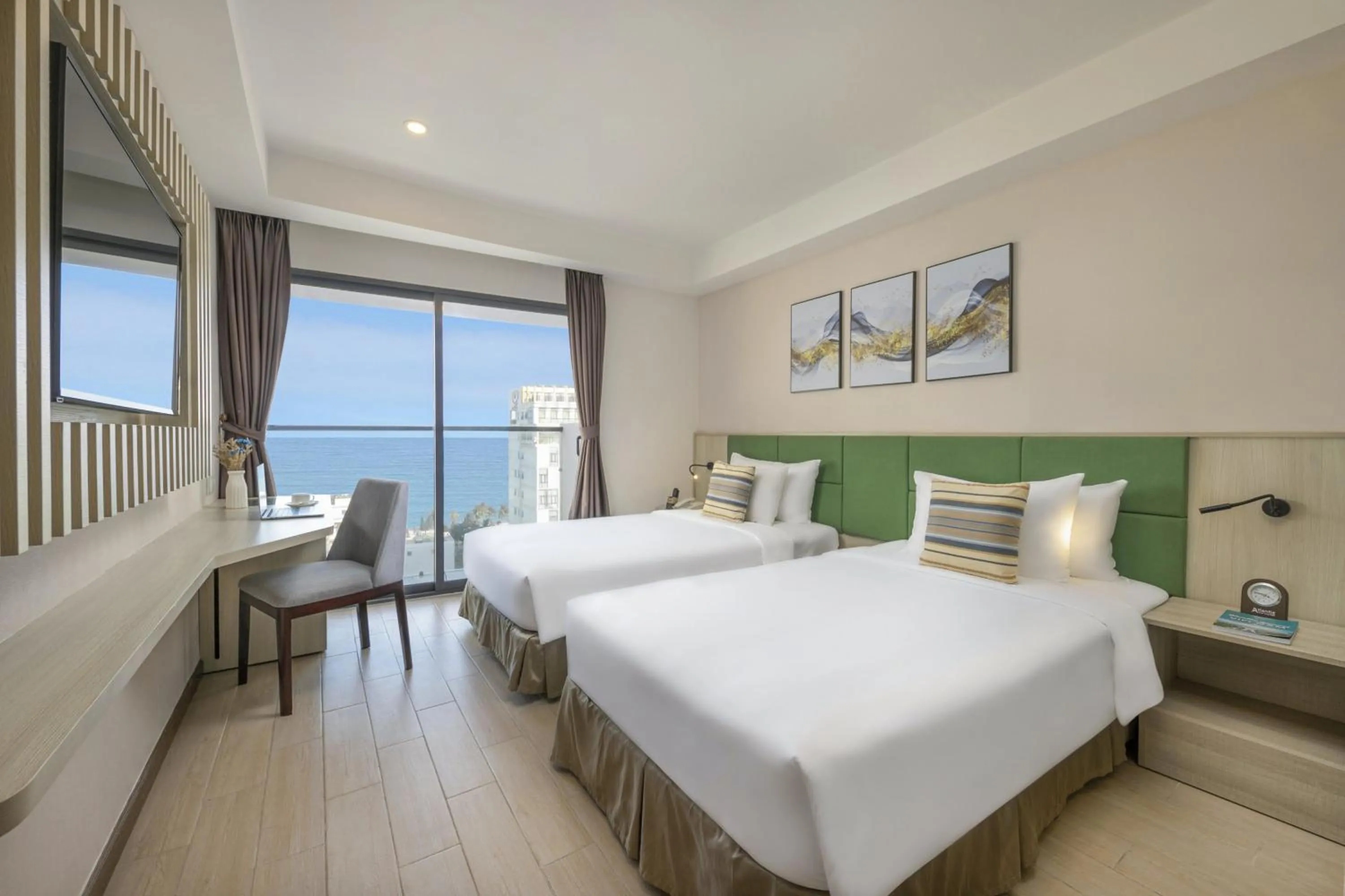 Deluxe Sea View with Balcony in Atlantic Nha Trang Hotel