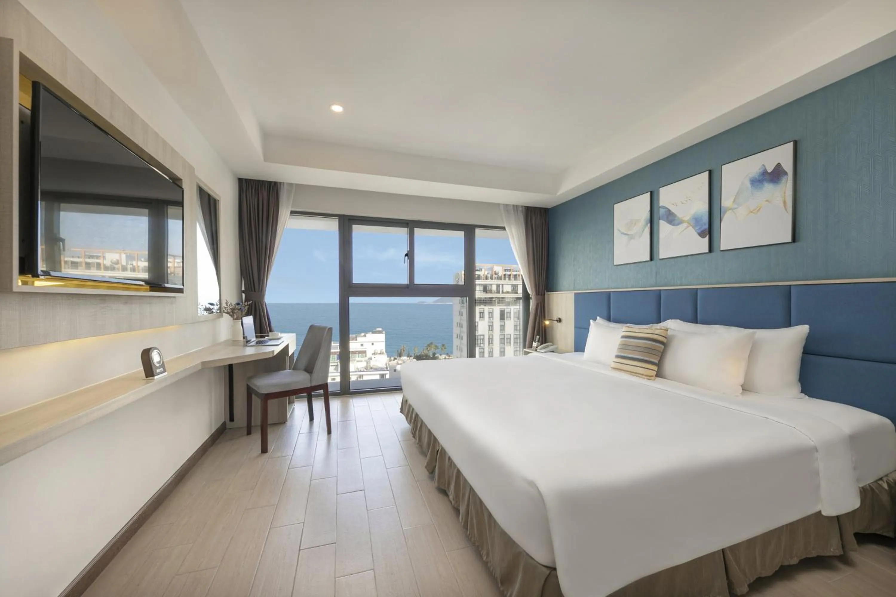 Superior Sea View in Atlantic Nha Trang Hotel