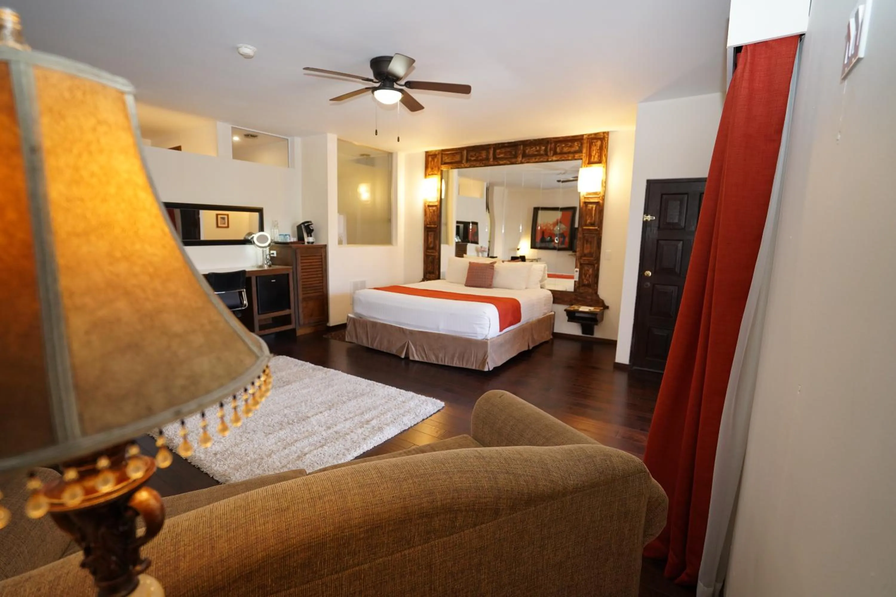 King Suite with Spa Bath in Best Western El Cid