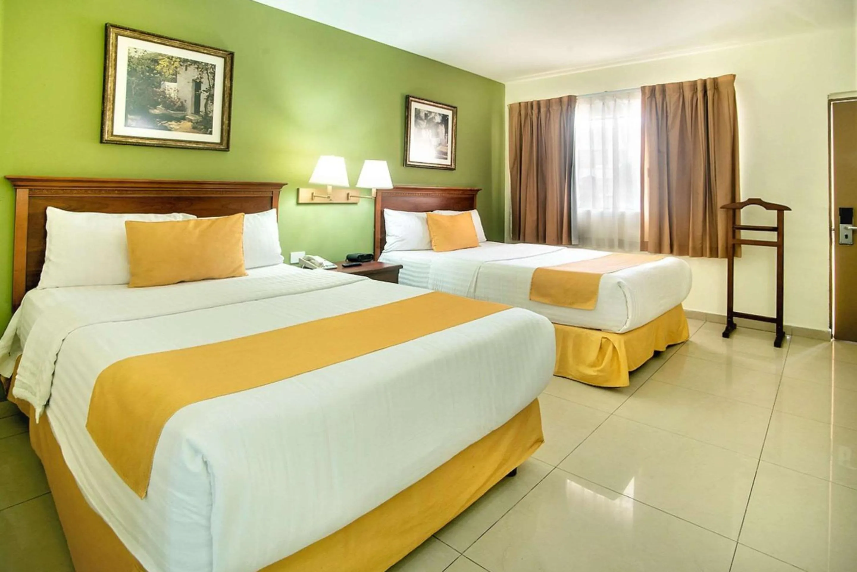 Business Room with Two Double Beds - Non-Smoking in Quality Inn Ciudad Obregon