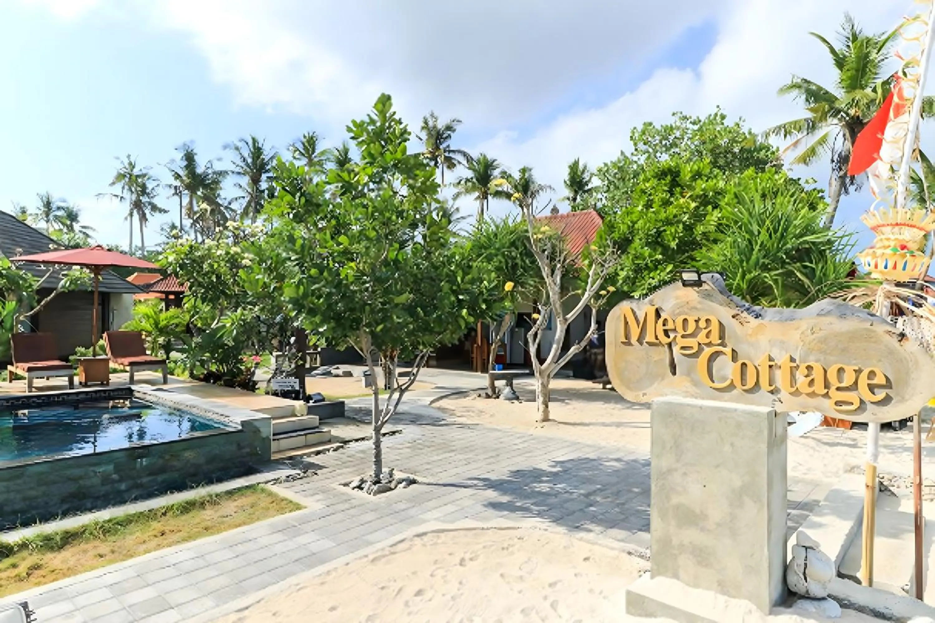 Mega Cottages