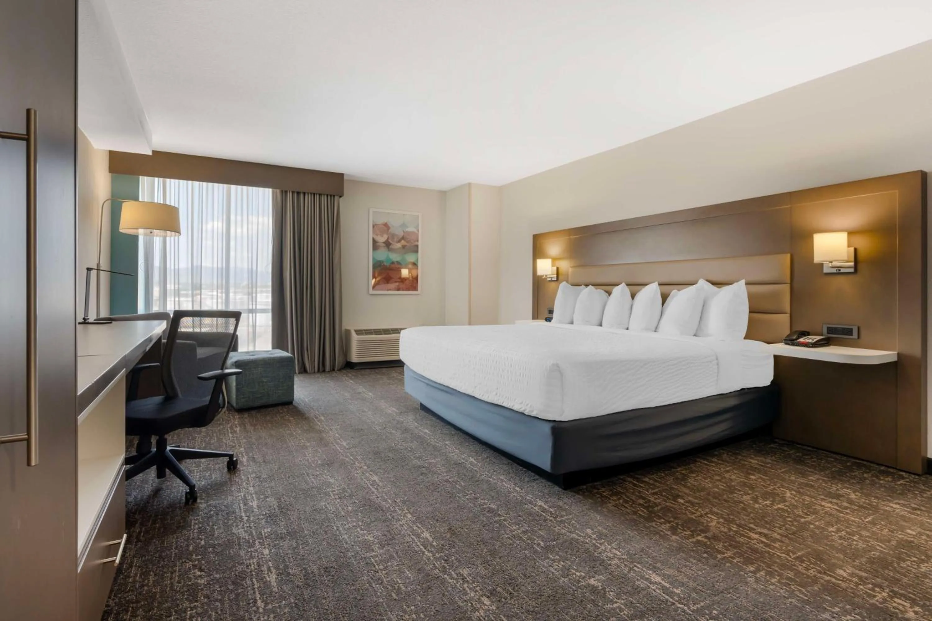 King Room in Best Western Plus Sparks-Reno Hotel