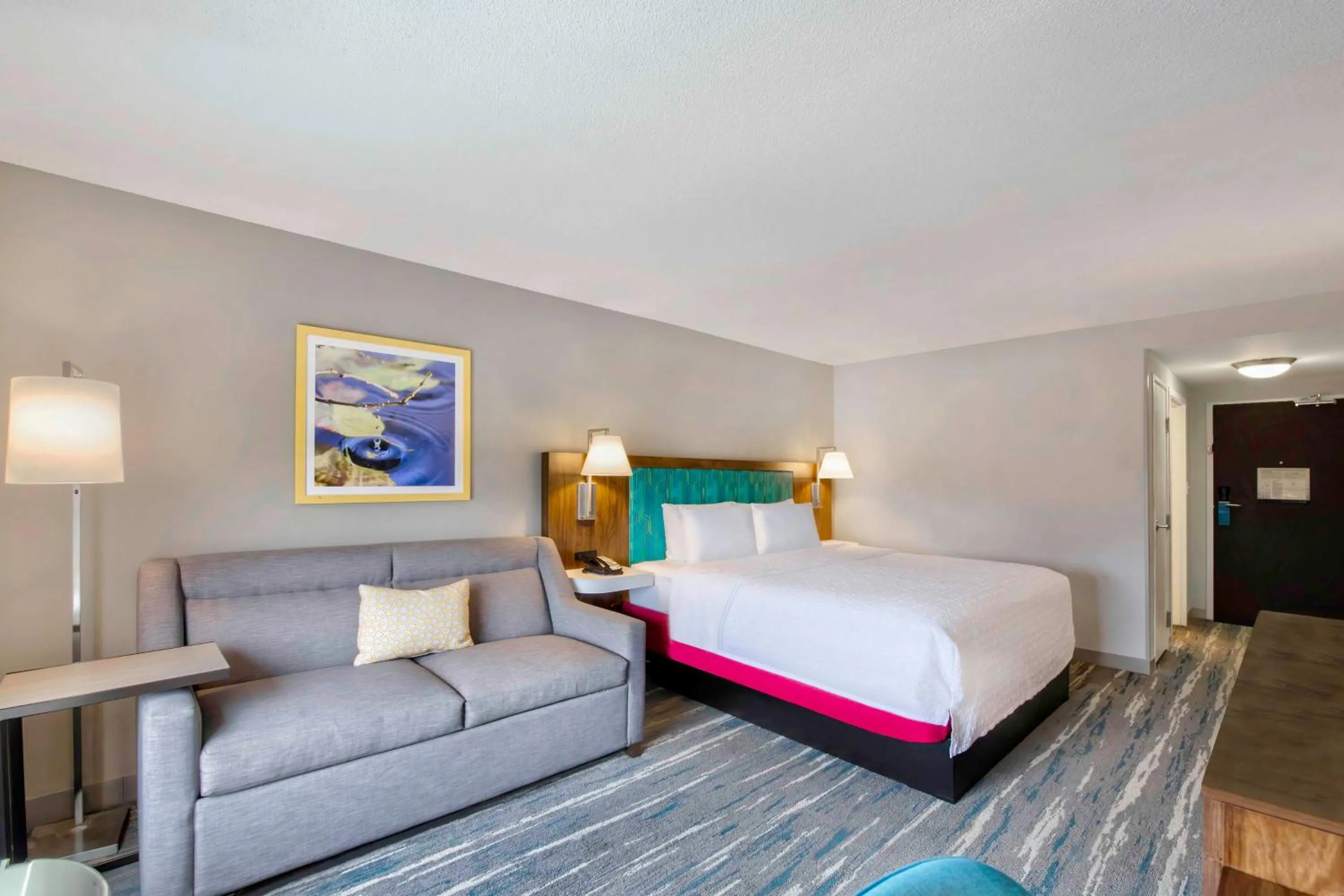 King Room with Sofa Bed and Study - Non-Smoking in Hampton Inn & Suites Jackson