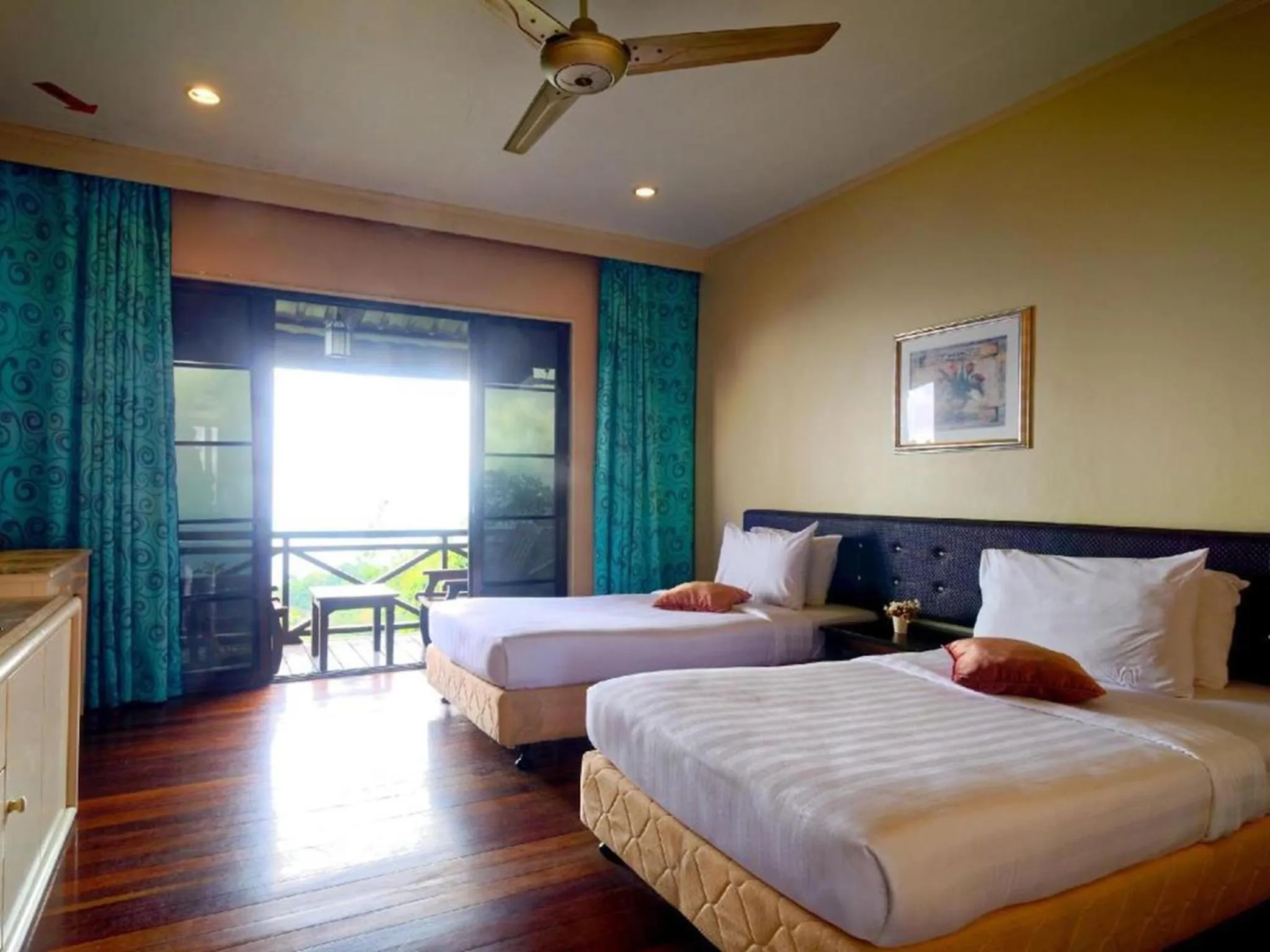 Standard Twin Room in Kasih Sayang Hill Resort