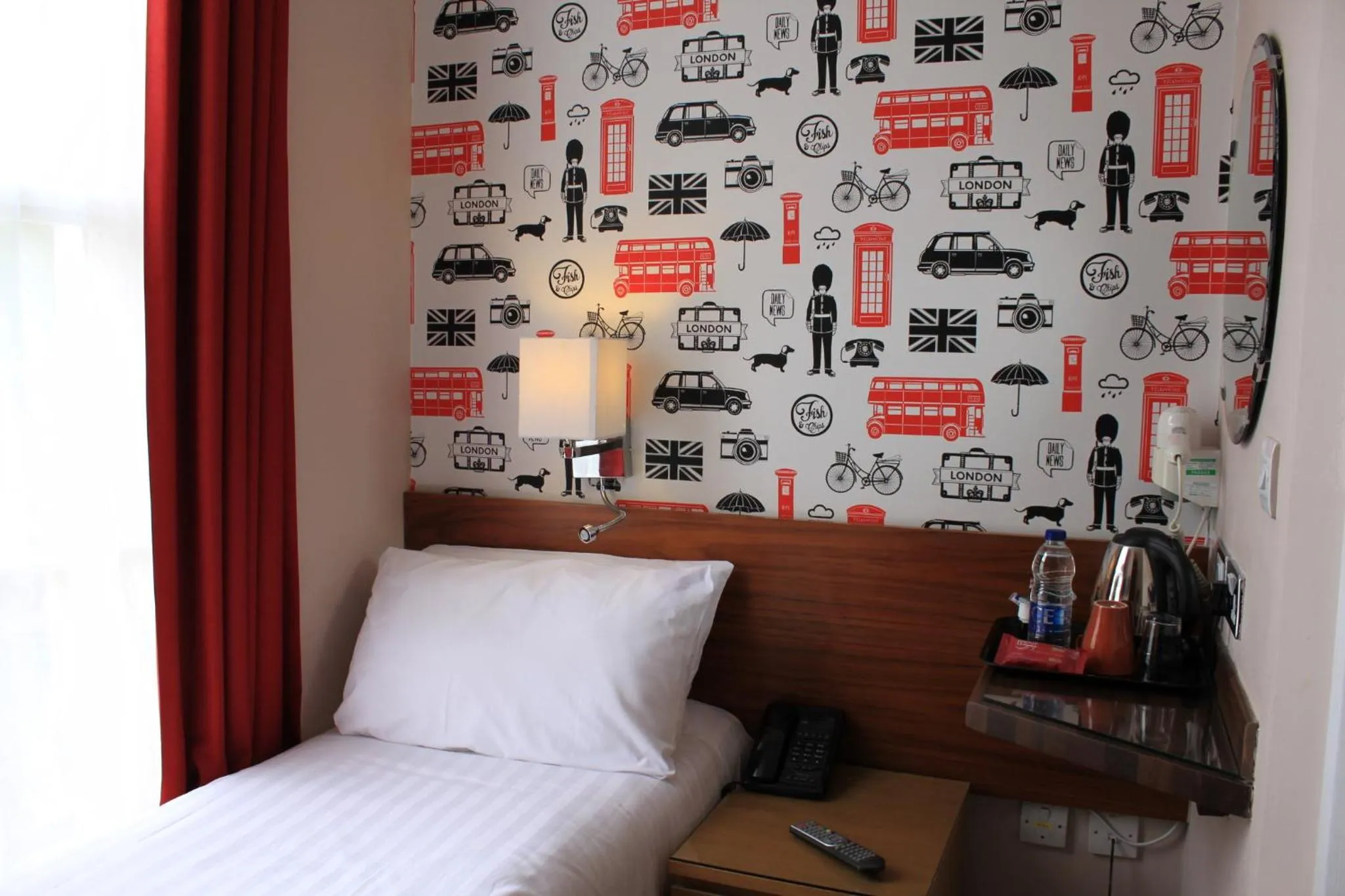 City Single Ensuite in Sheriff Hotel