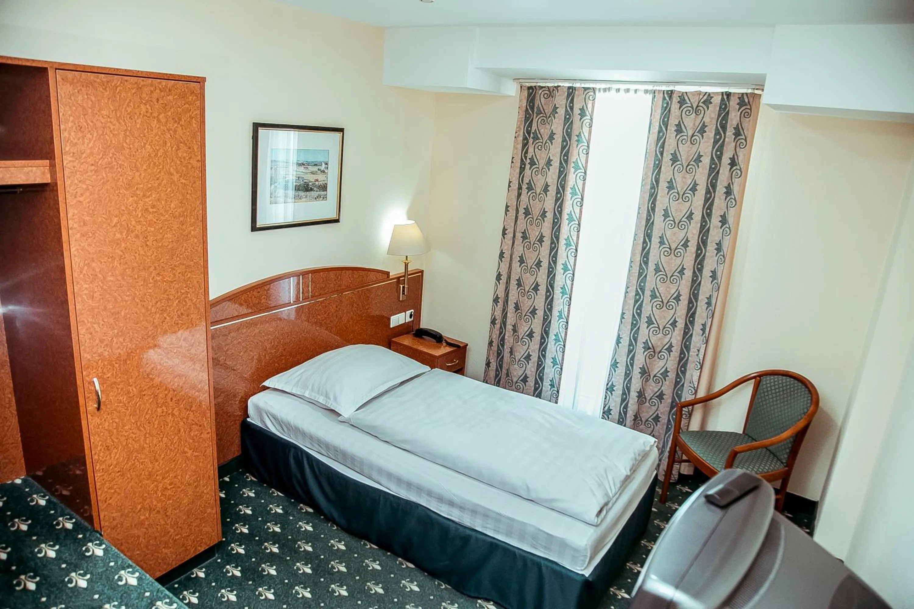 Standard Single Room in Shodlik Palace