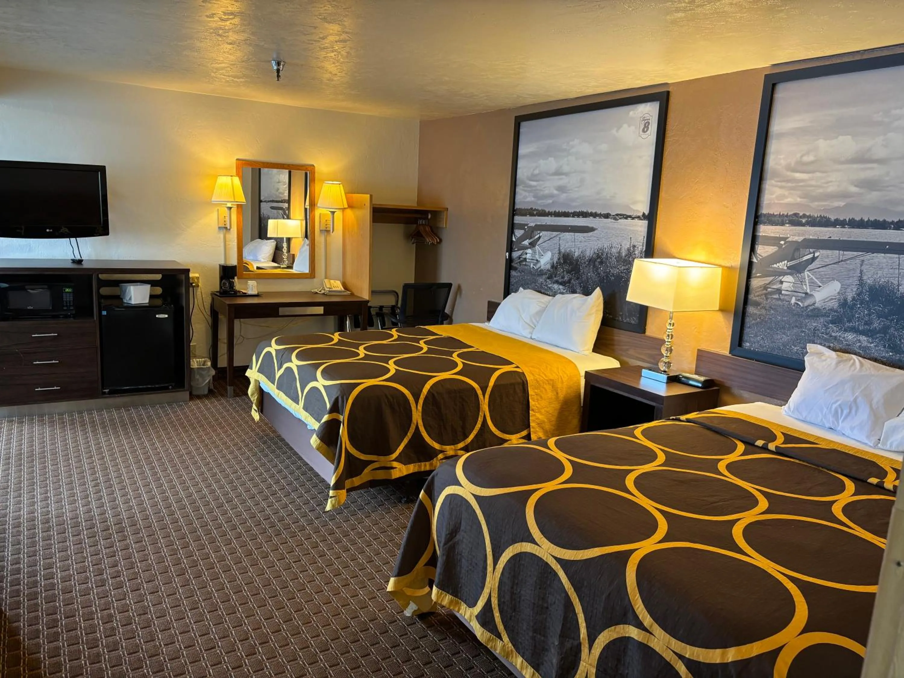 Studio Suite with Two Queen Beds and Ocean View - Non-Smoking in Super 8 by Wyndham Ketchikan