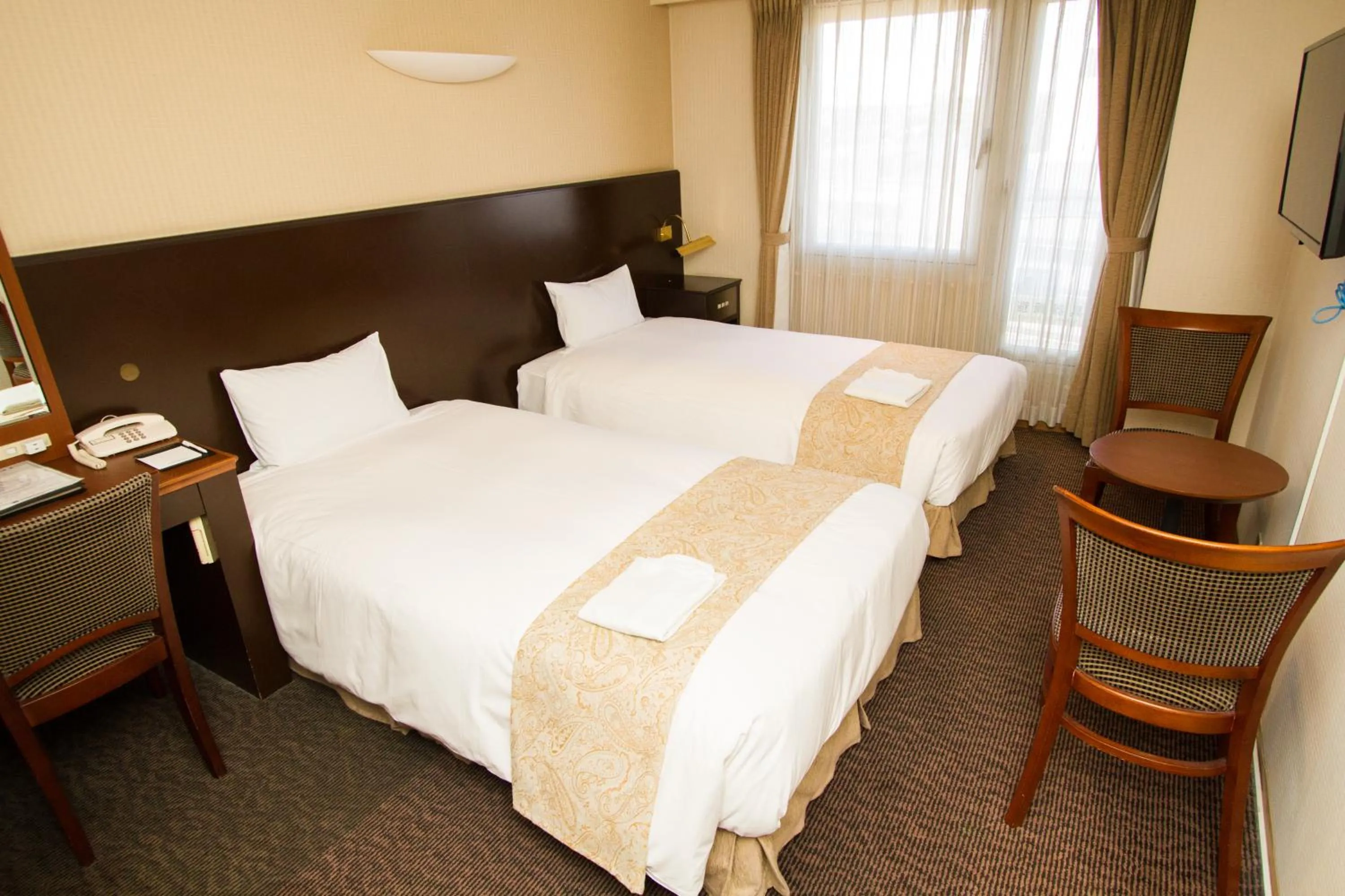 Twin Room - single occupancy - Non-Smoking in Hotel Yokohama Camelot Japan