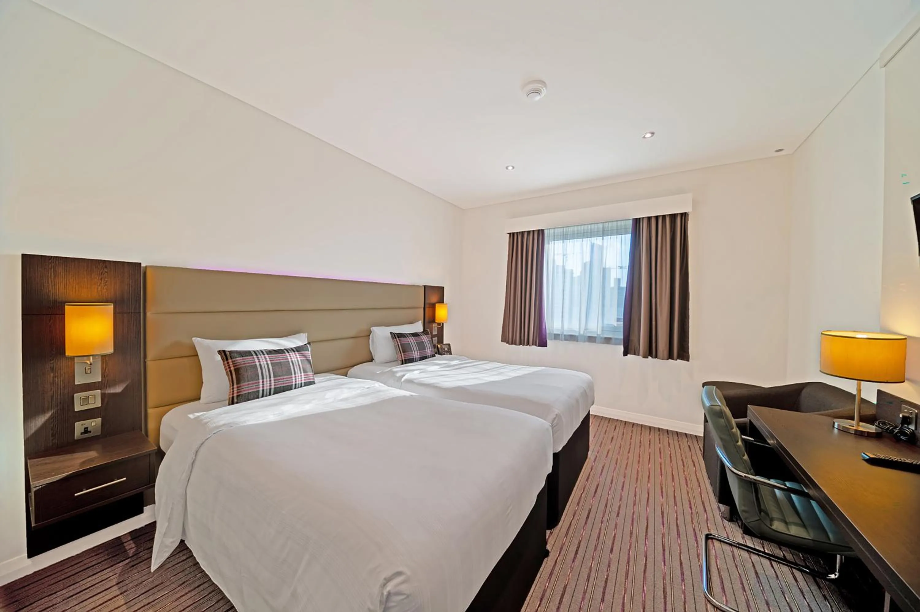Twin Room - Non Smoking - Free Shuttle to Festival City Mall in Premier Inn Dubai Al Jaddaf