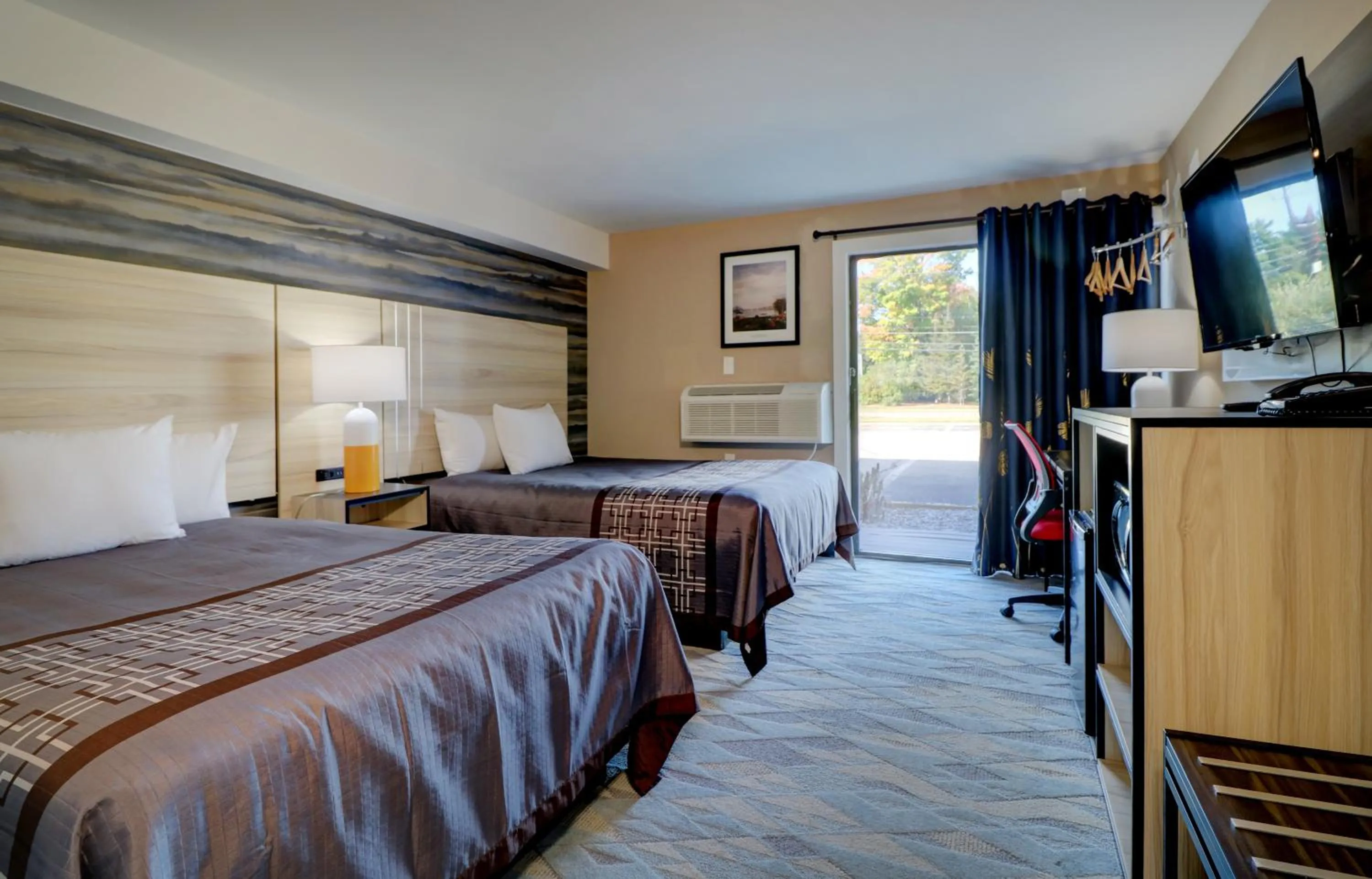 Standard Double Room with Two Double Beds in Yankee Clipper Inn, SureStay Collection by Best Western