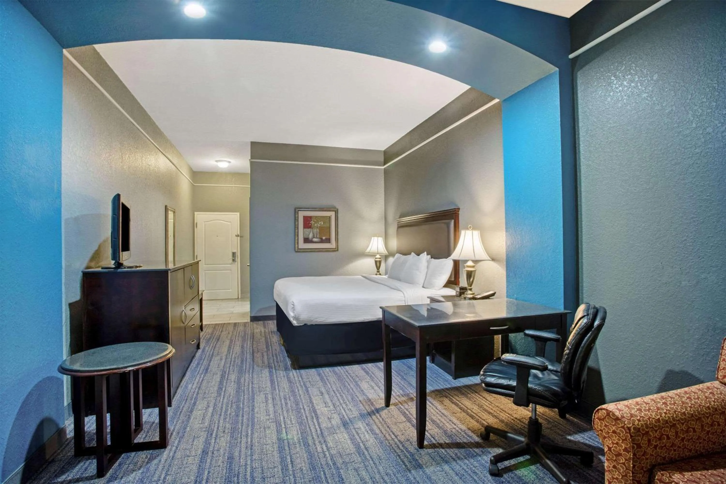 Deluxe King Studio Suite - Non-Smoking in Stay Express Inn & Suites - Mobile, AL