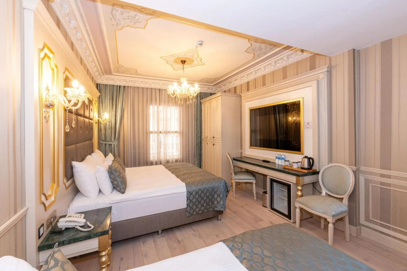 Deluxe Triple Room in Meserret Palace Hotel - Special Category