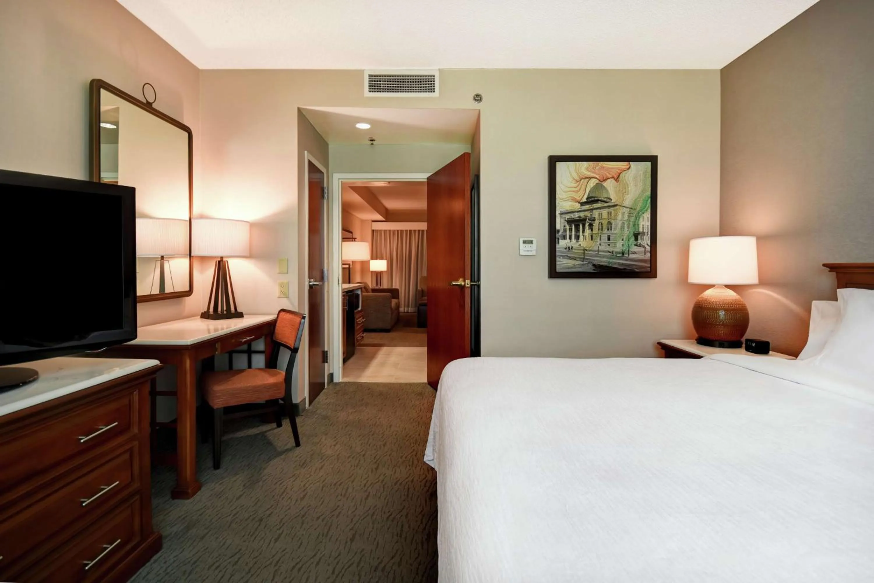 Premium King Suite in Embassy Suites Little Rock