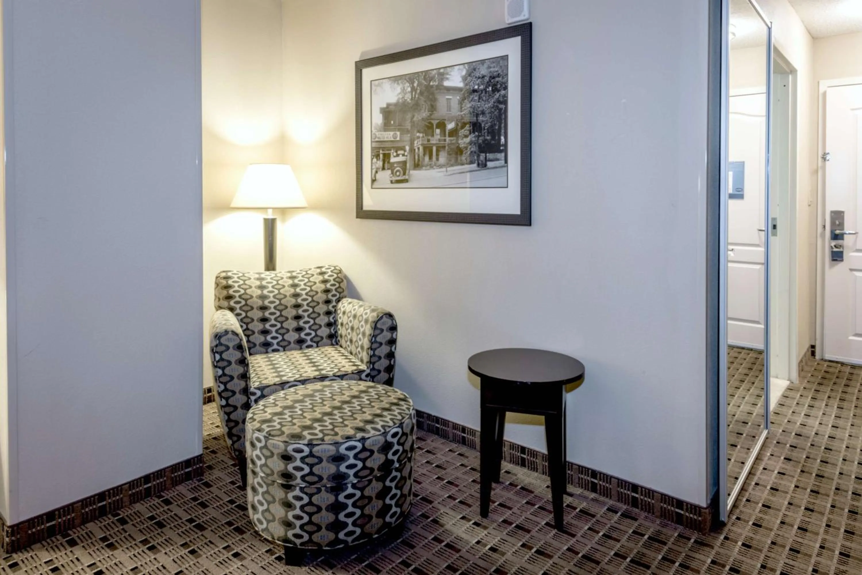 King Room with King Bed - Non-Smoking in Hampton Inn & Suites Montgomery-Downtown