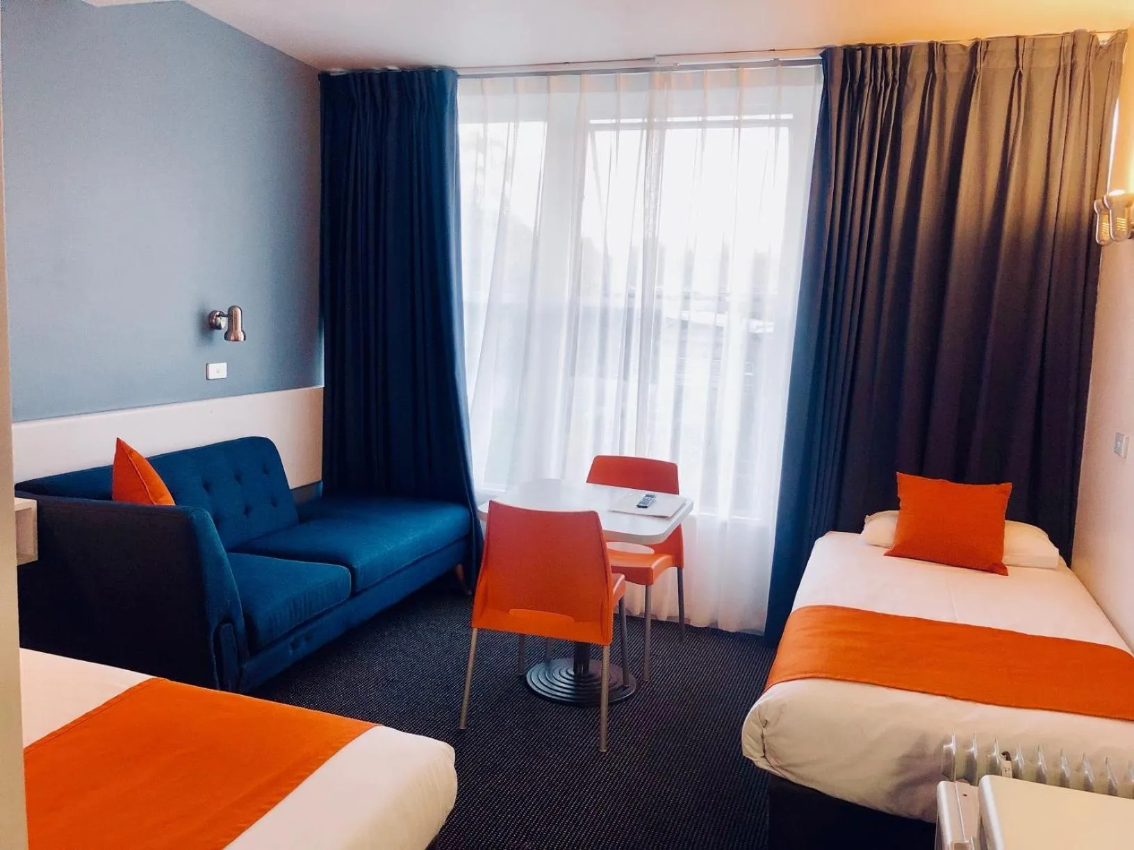 Superior Twin Room in Waterfront Lodge Motel