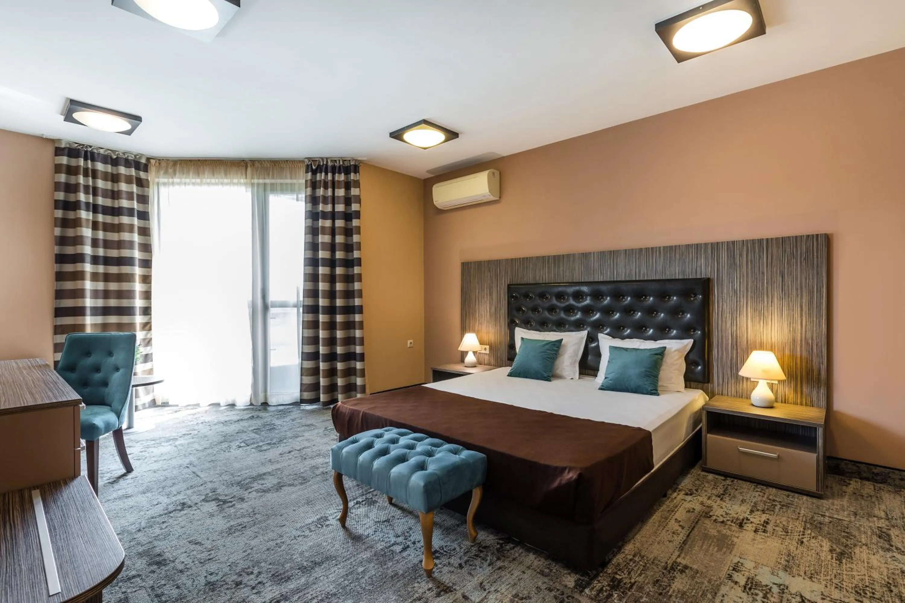 Double Studio (Balcony) Free Parking - single occupancy in Plaza Hotel Plovdiv - Free Parking
