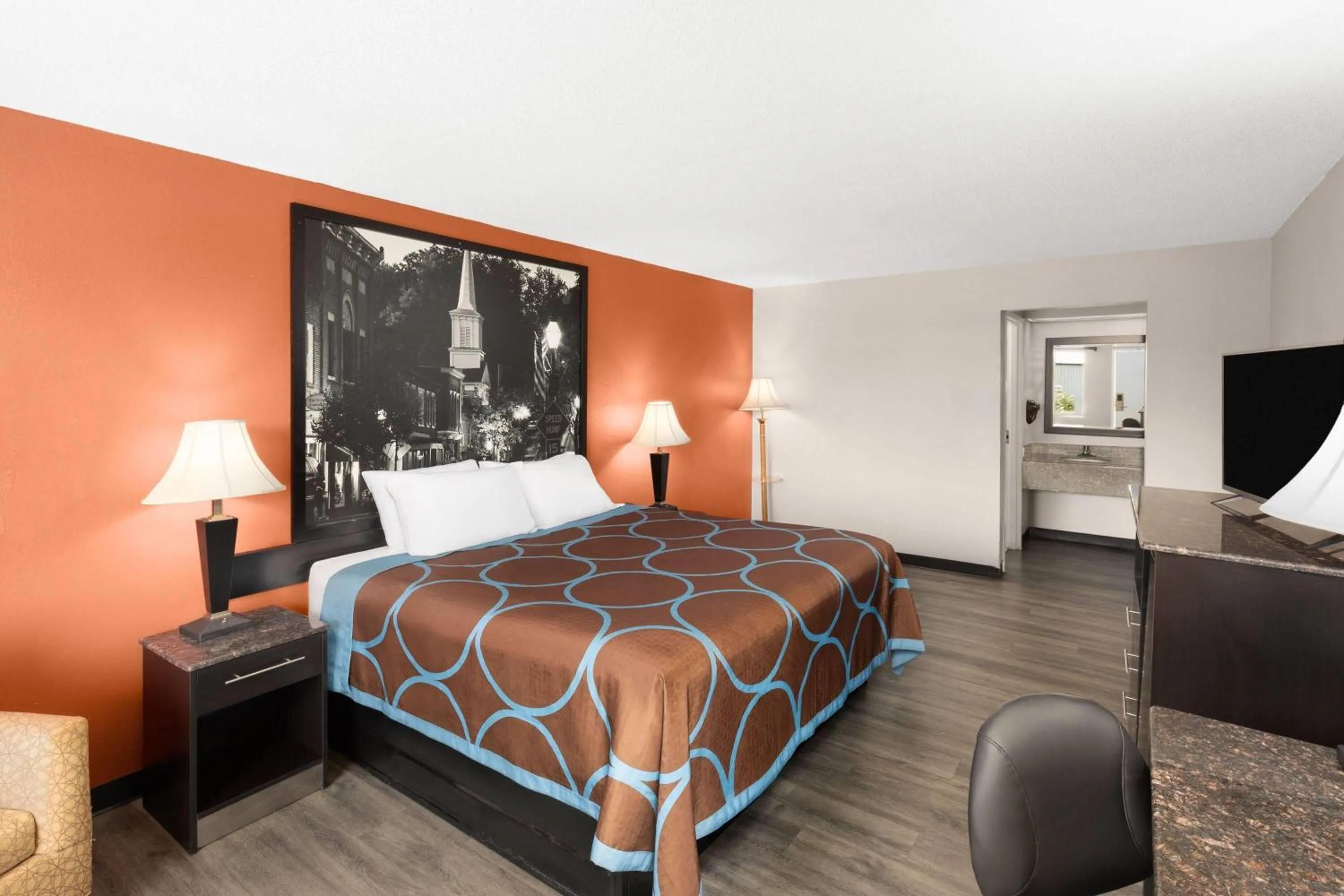 King Room - Smoking  in Super 8 by Wyndham Bulls Gap Greeneville Area