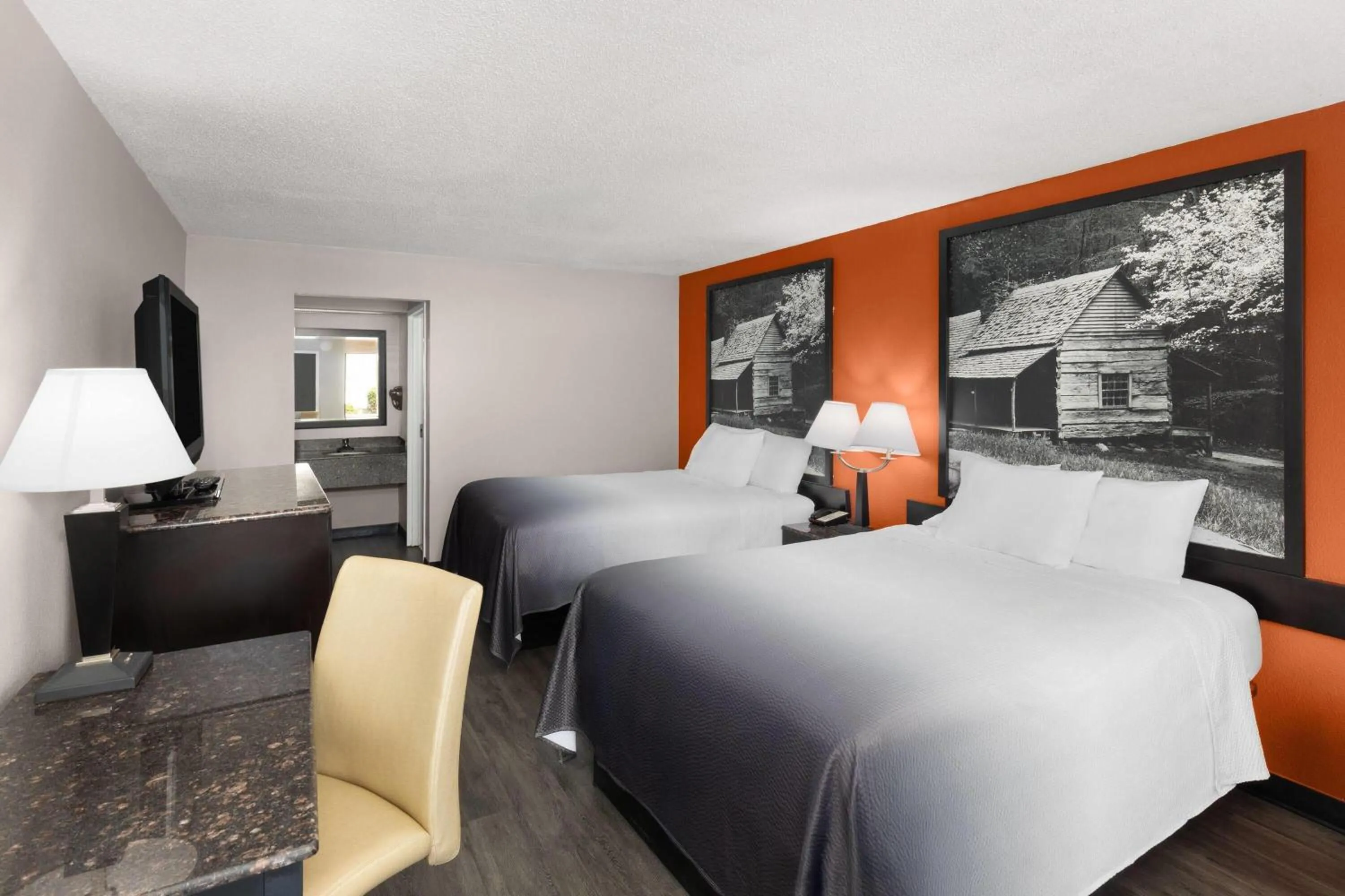 Queen Room with Two Queen Beds - Smoking in Super 8 by Wyndham Bulls Gap Greeneville Area