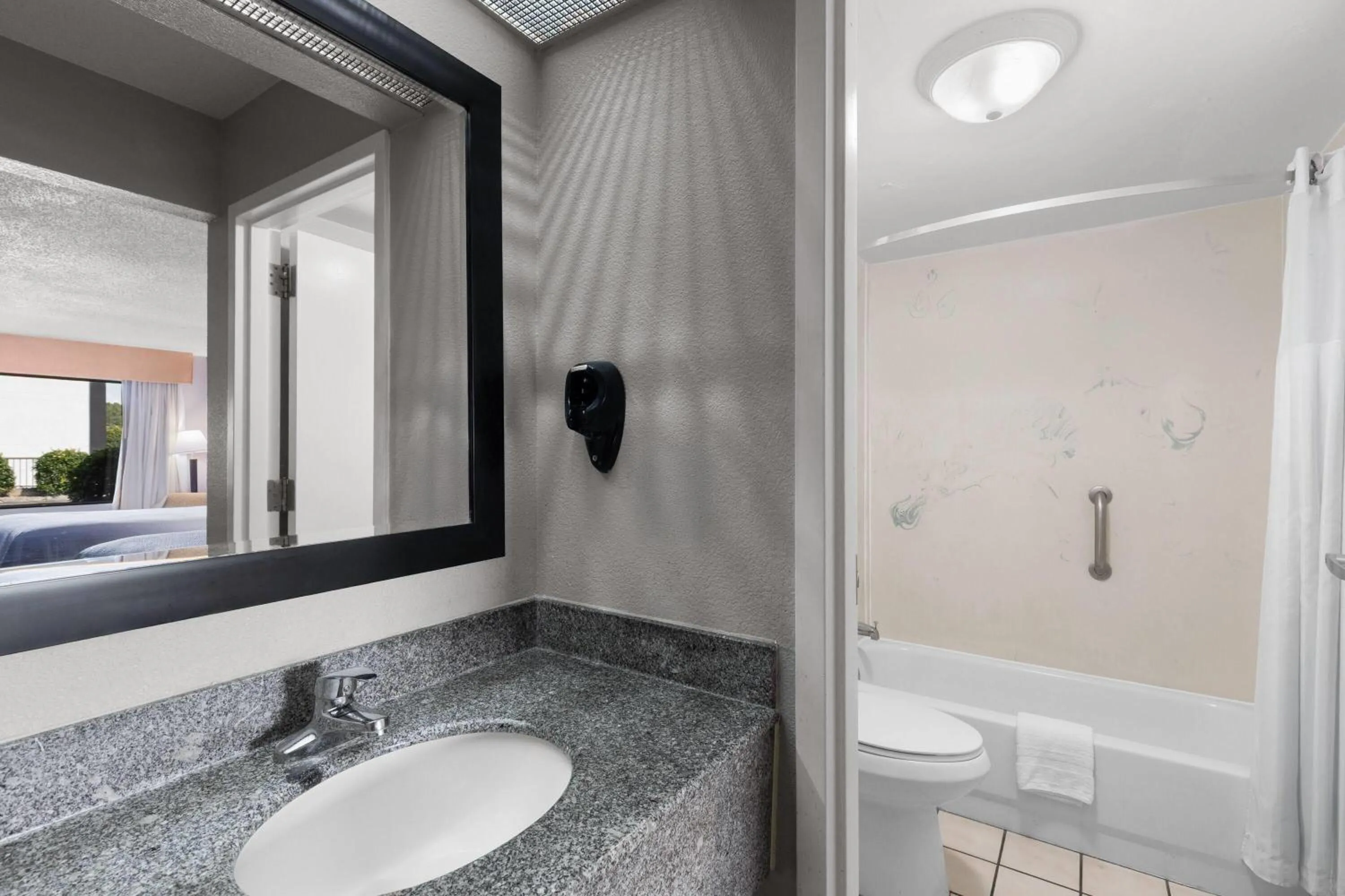 Queen Room with Two Queen Beds - Non-Smoking in Super 8 by Wyndham Bulls Gap Greeneville Area