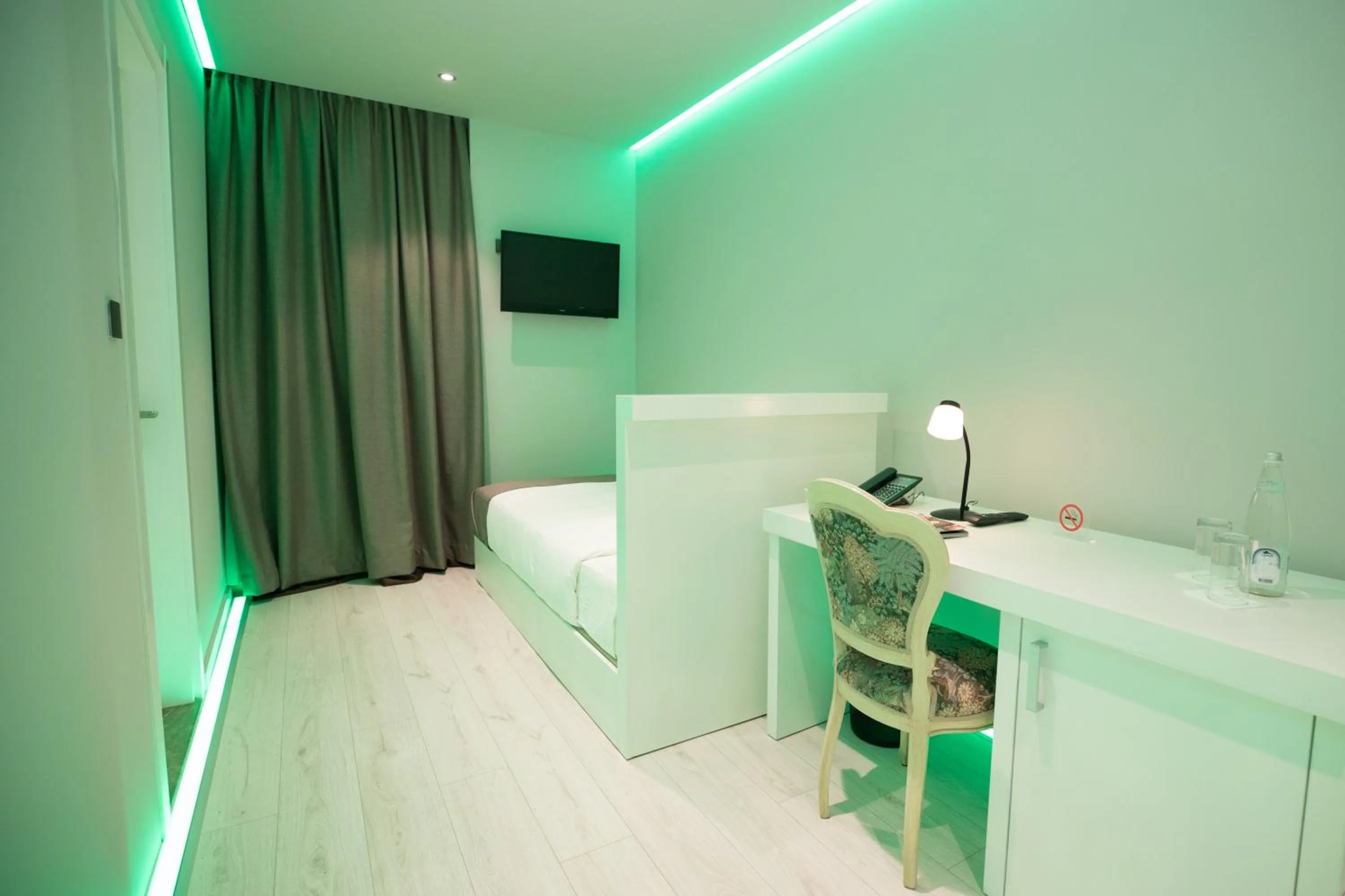 Standard Single Room in Metro Hotel Tirana