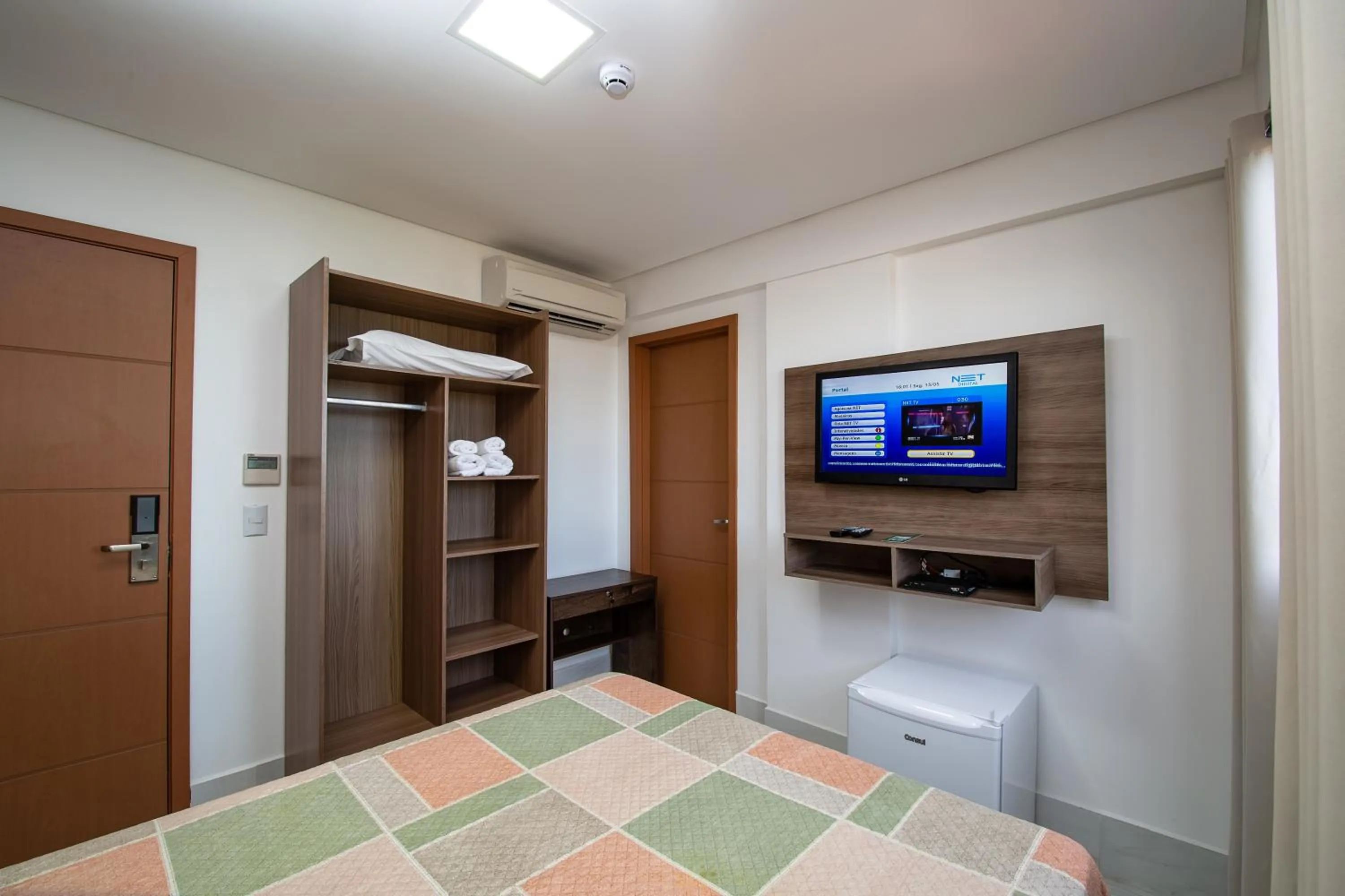 Double Room with City View in Tambau Beach Hotel