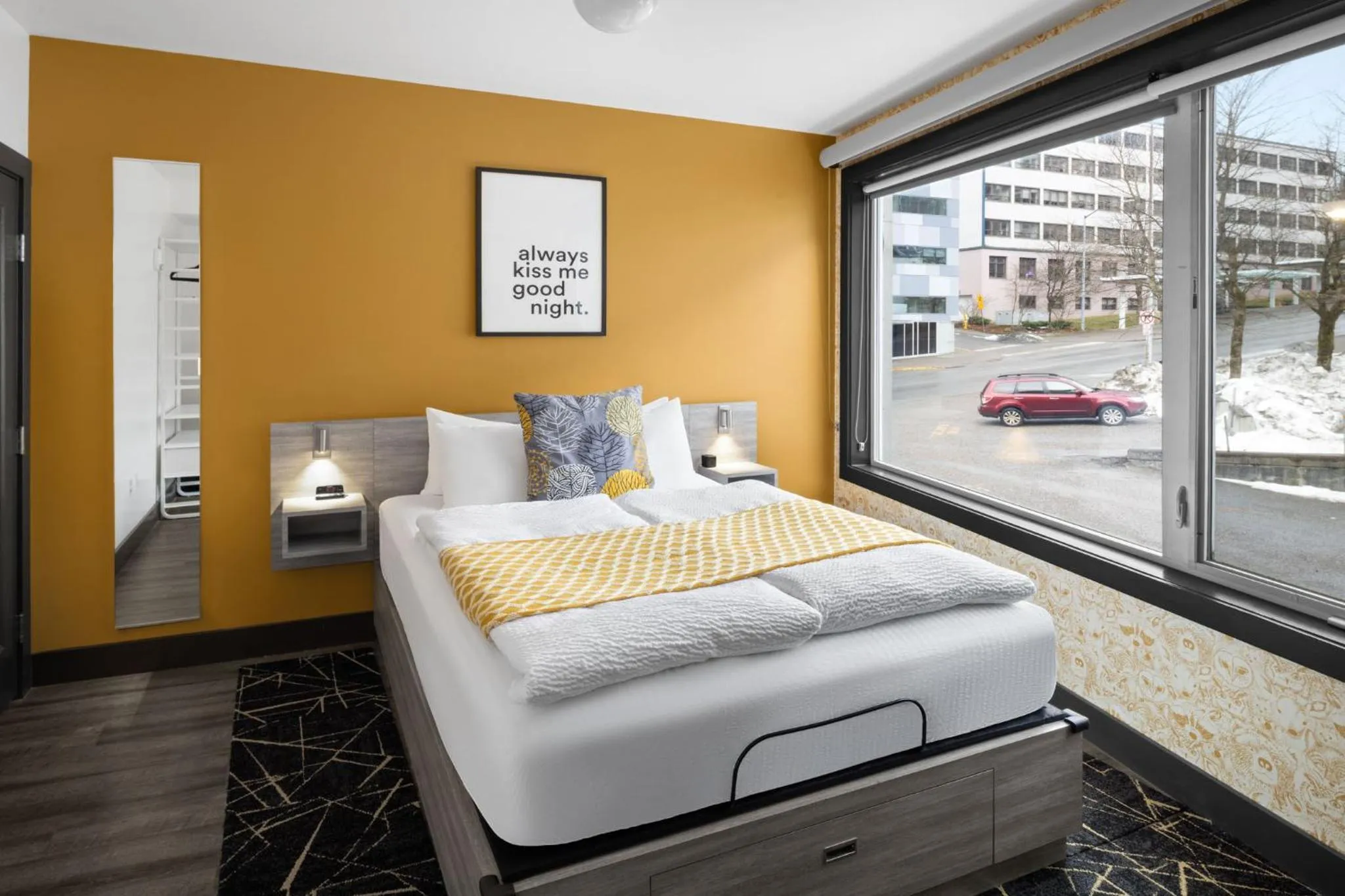 Superior Queen Room in Silverbow Inn