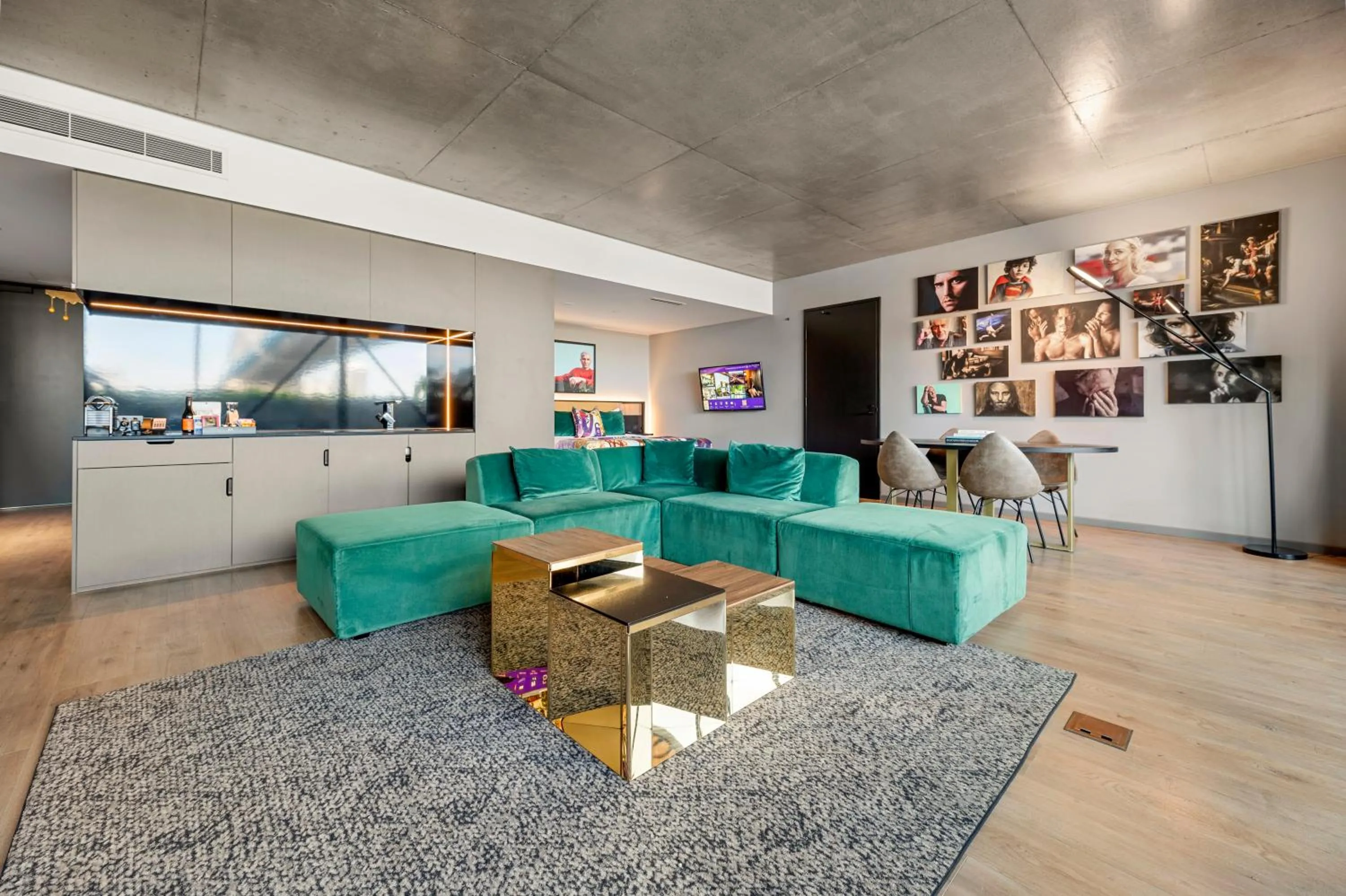 River Master Balcony in Crystalbrook Vincent