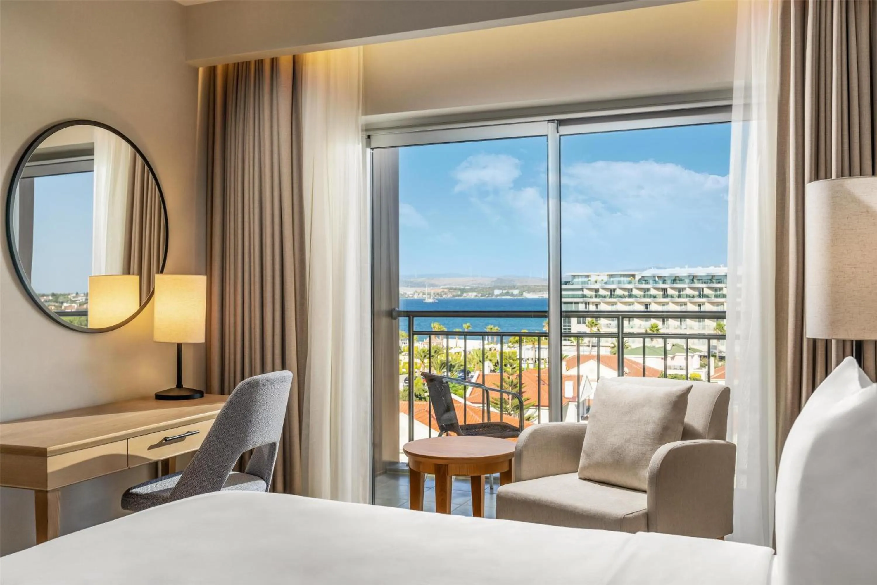 Premium Room with Balcony and Partial Sea View in Radisson Blu Resort & Spa Cesme
