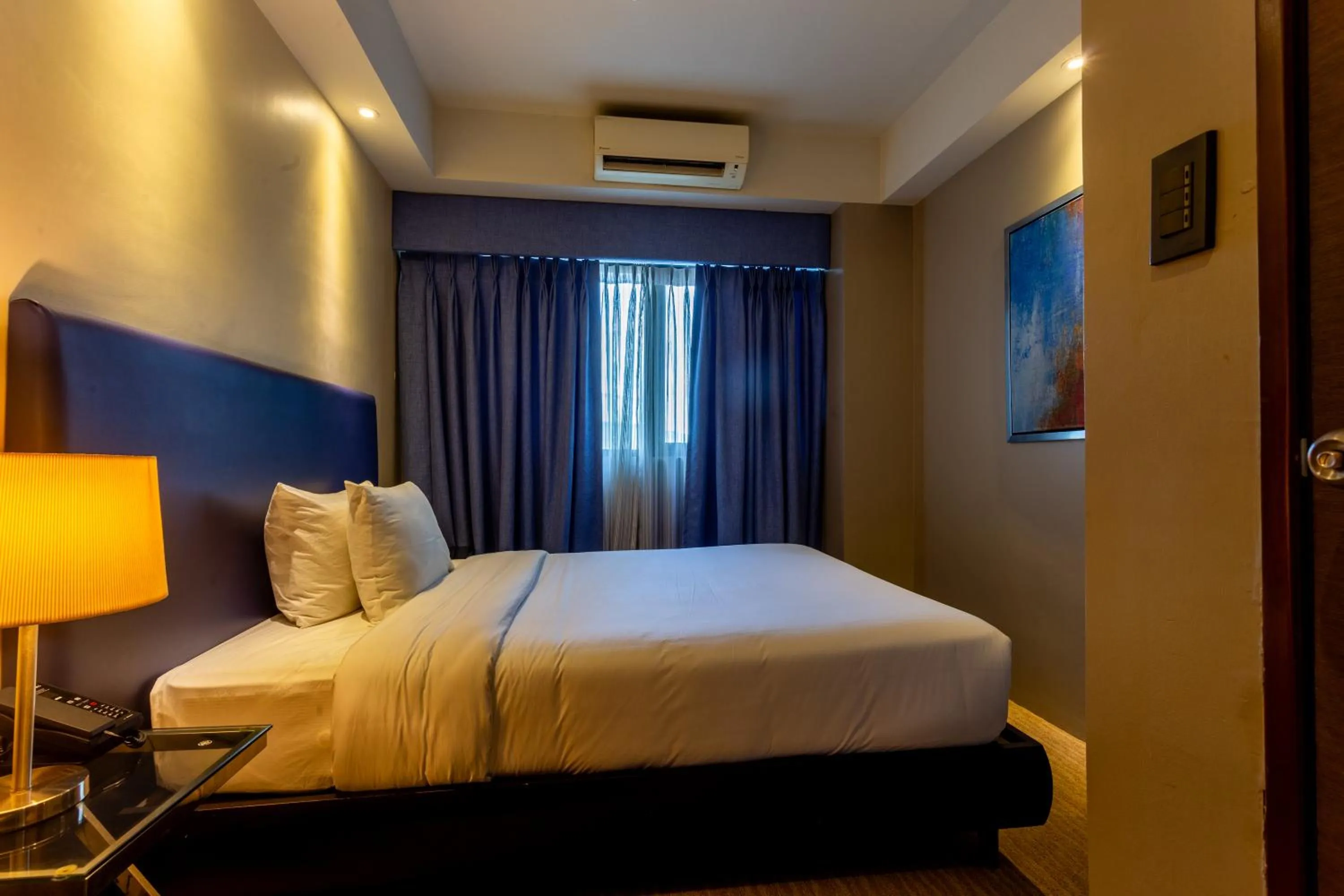 One-Bedroom Suite in Santorini Hotel