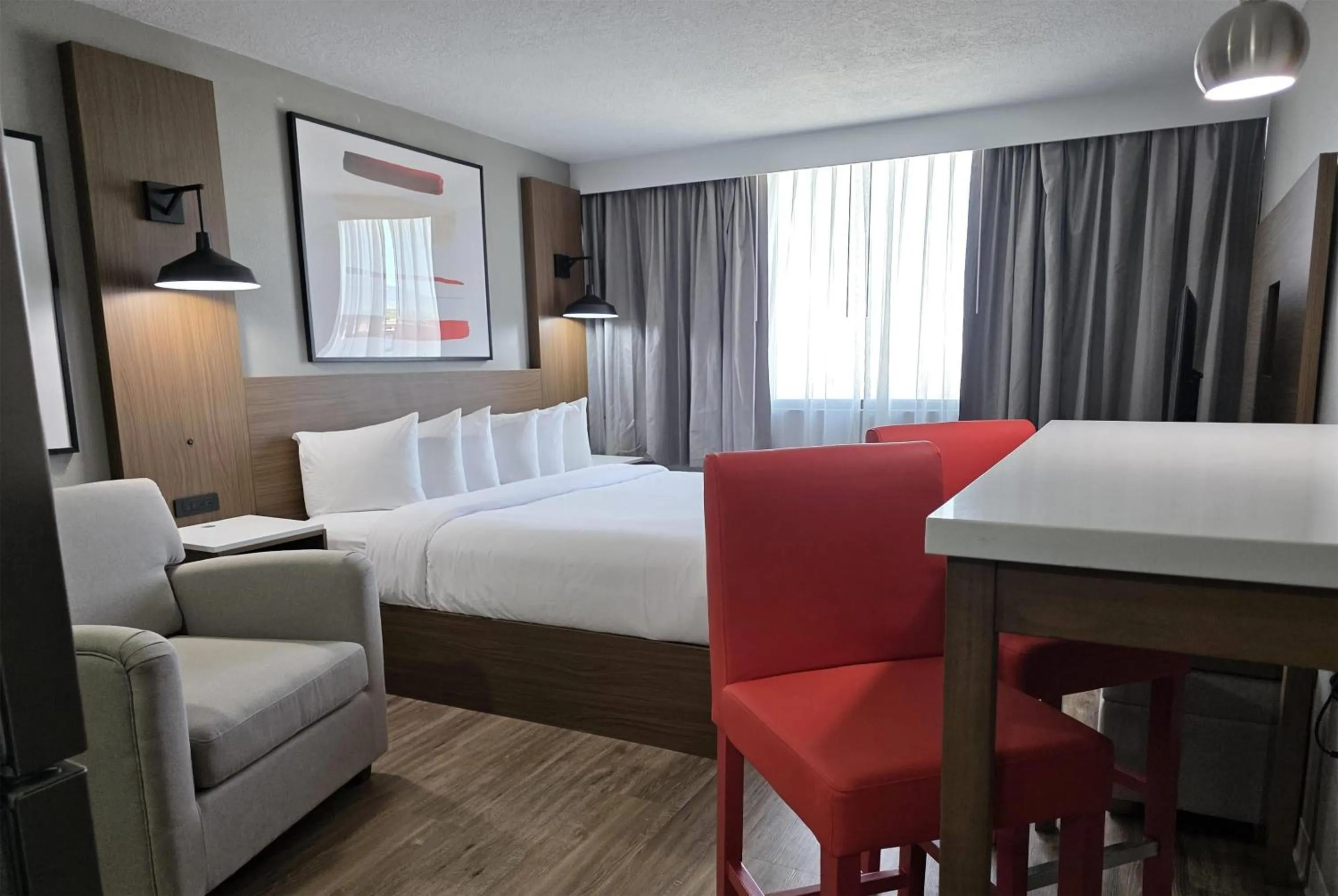 Premier Tower King Room with Walk-in Shower - Non-Smoking in Ramada by Wyndham Albuquerque Midtown