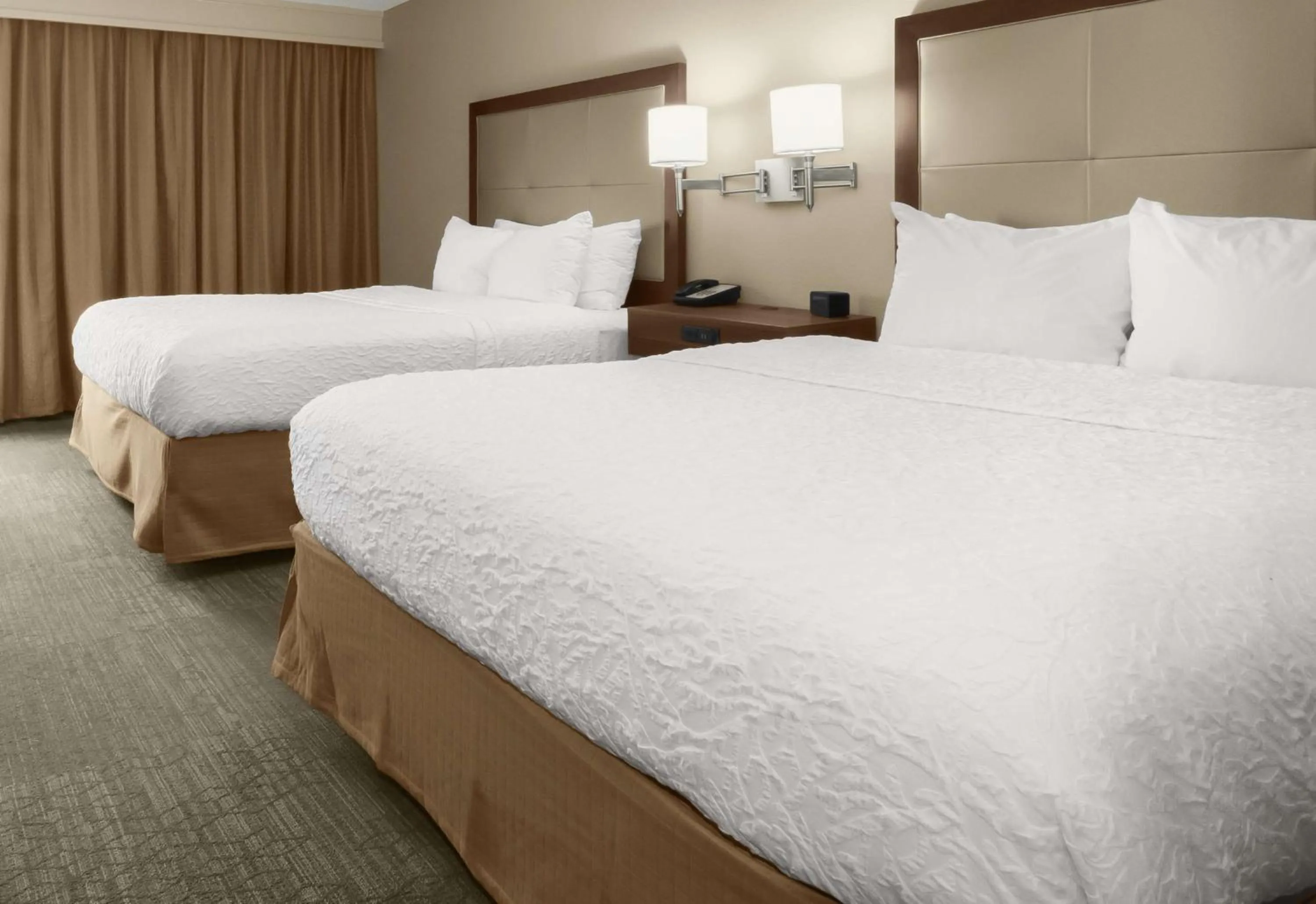 Queen Room with Two Queen Beds and Water View - single occupancy - Non-Smoking in Hampton Inn Georgetown-Marina