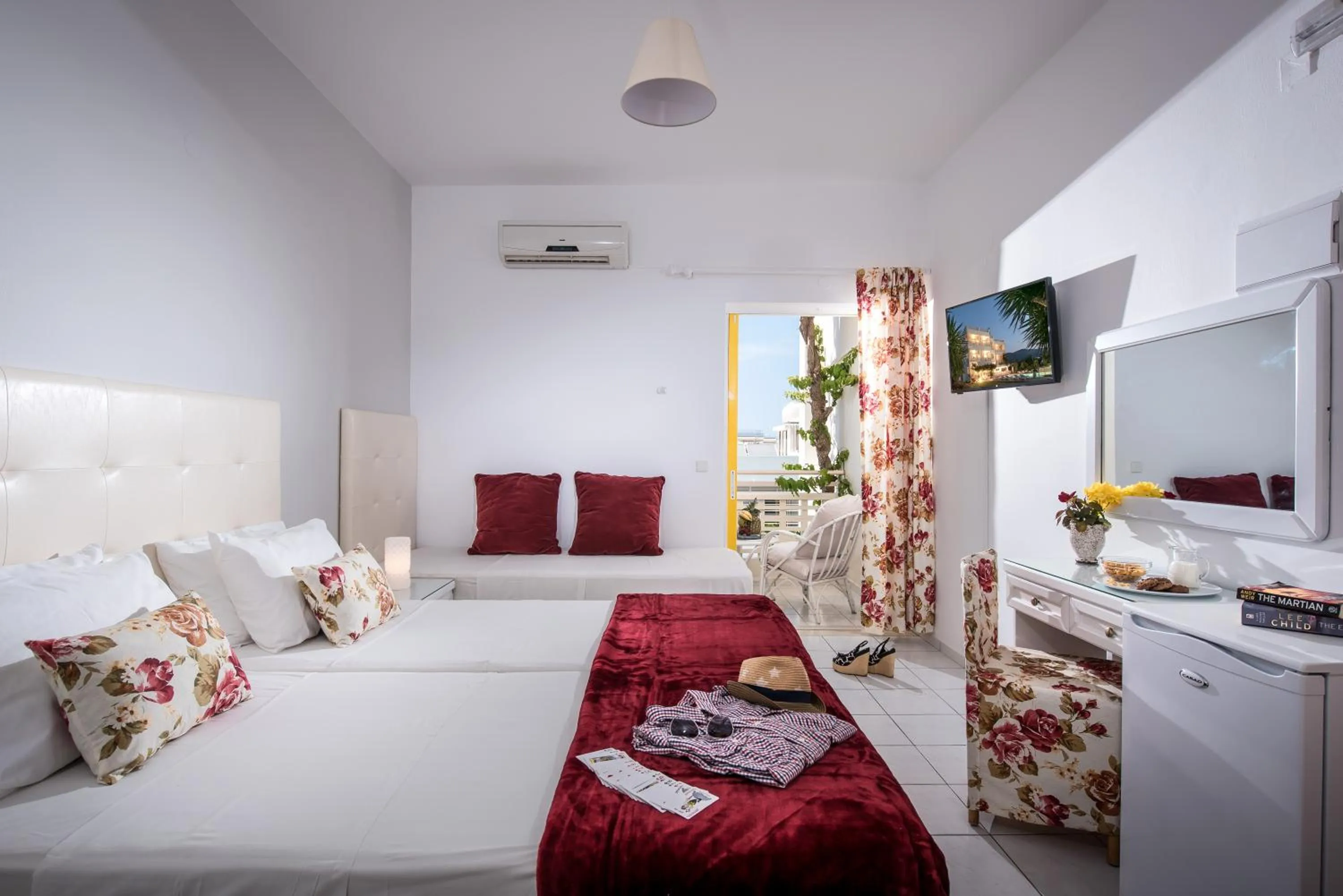 Superior Triple Room in Stella Maria