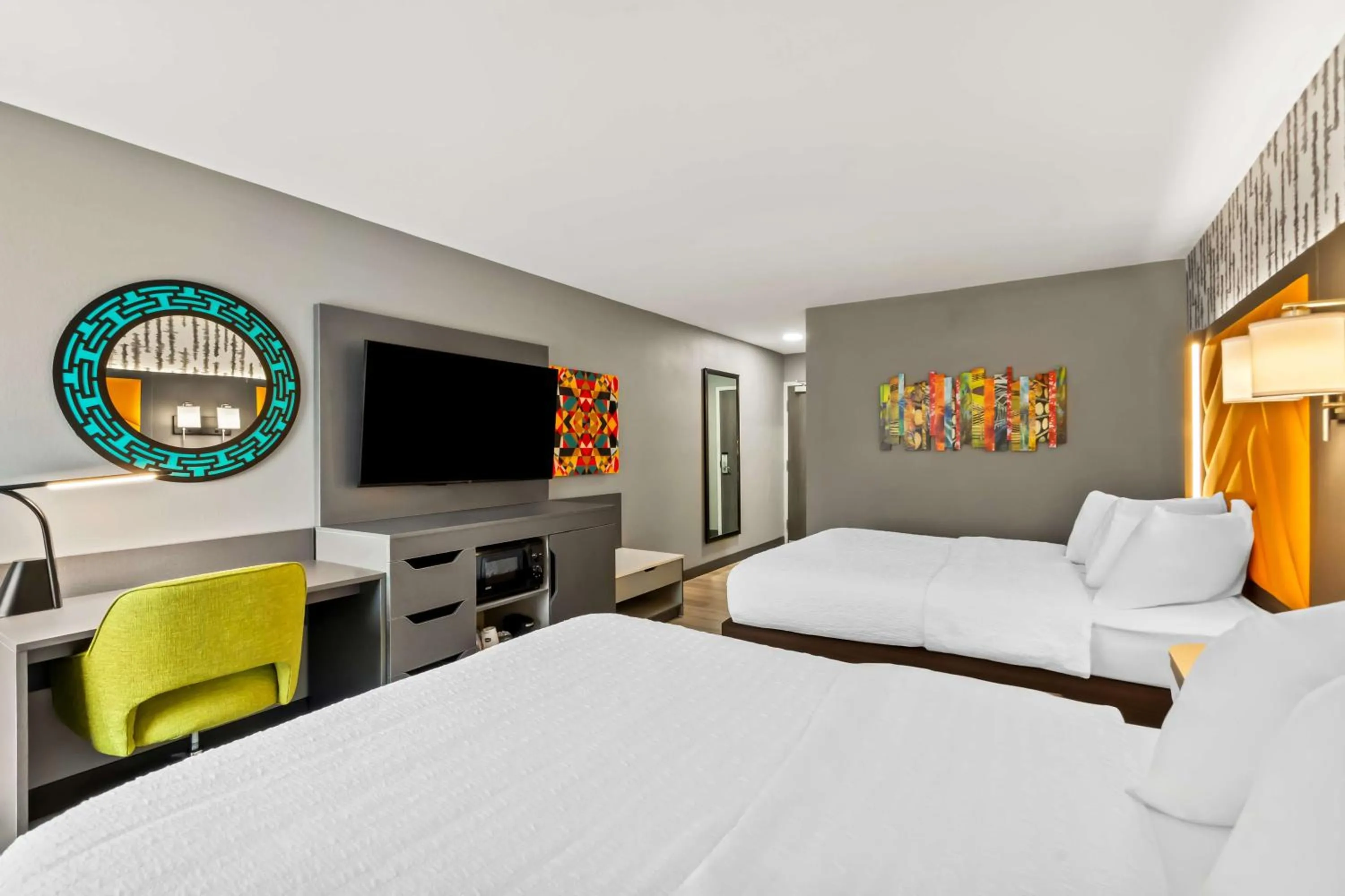 Queen Room with Two Queen Beds - Non-Smoking in Hampton Inn Lexington - Georgetown I-75