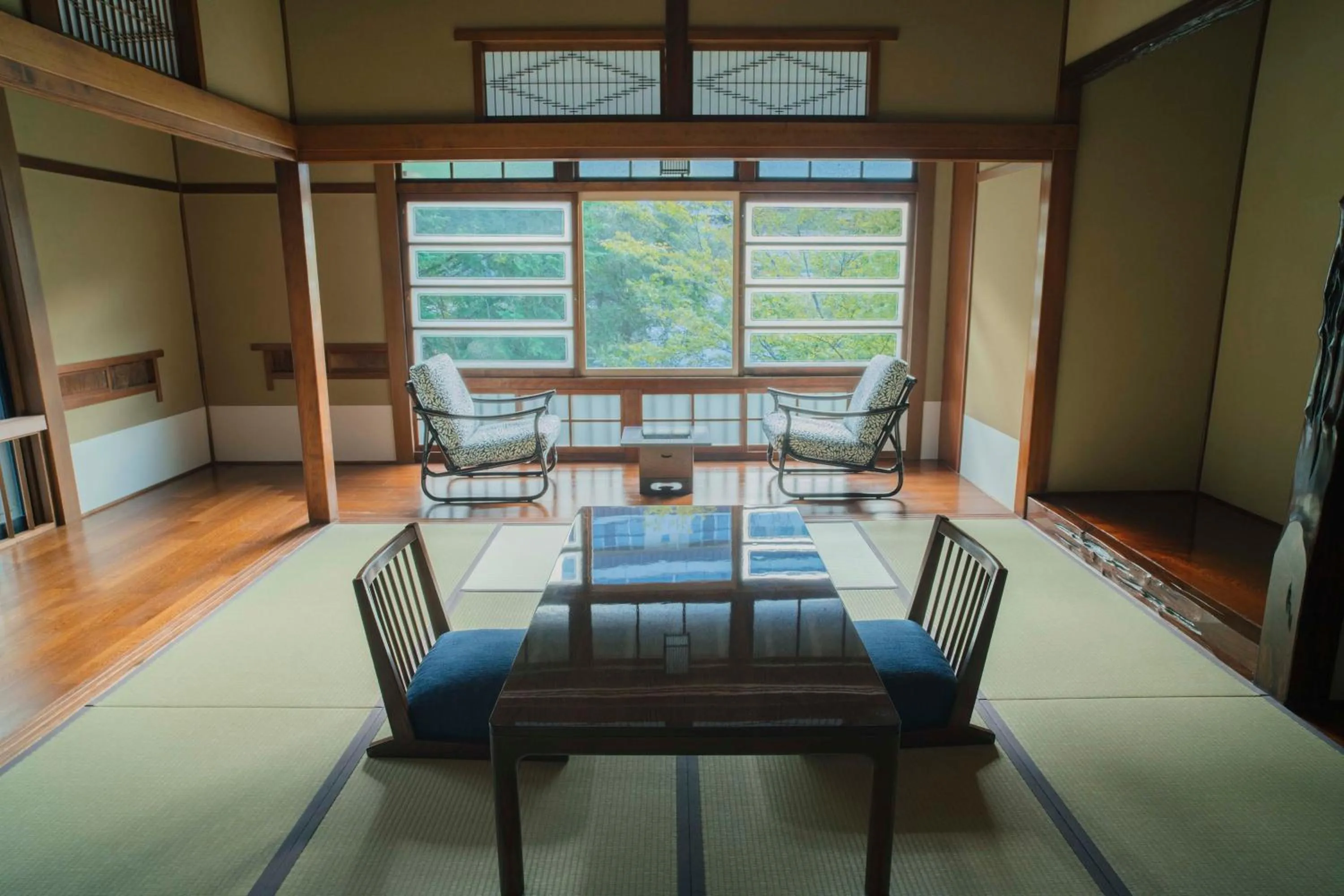 AOMINAWA Japanese-Style Room with Open Air Bath - single occupancy in Ochiairo