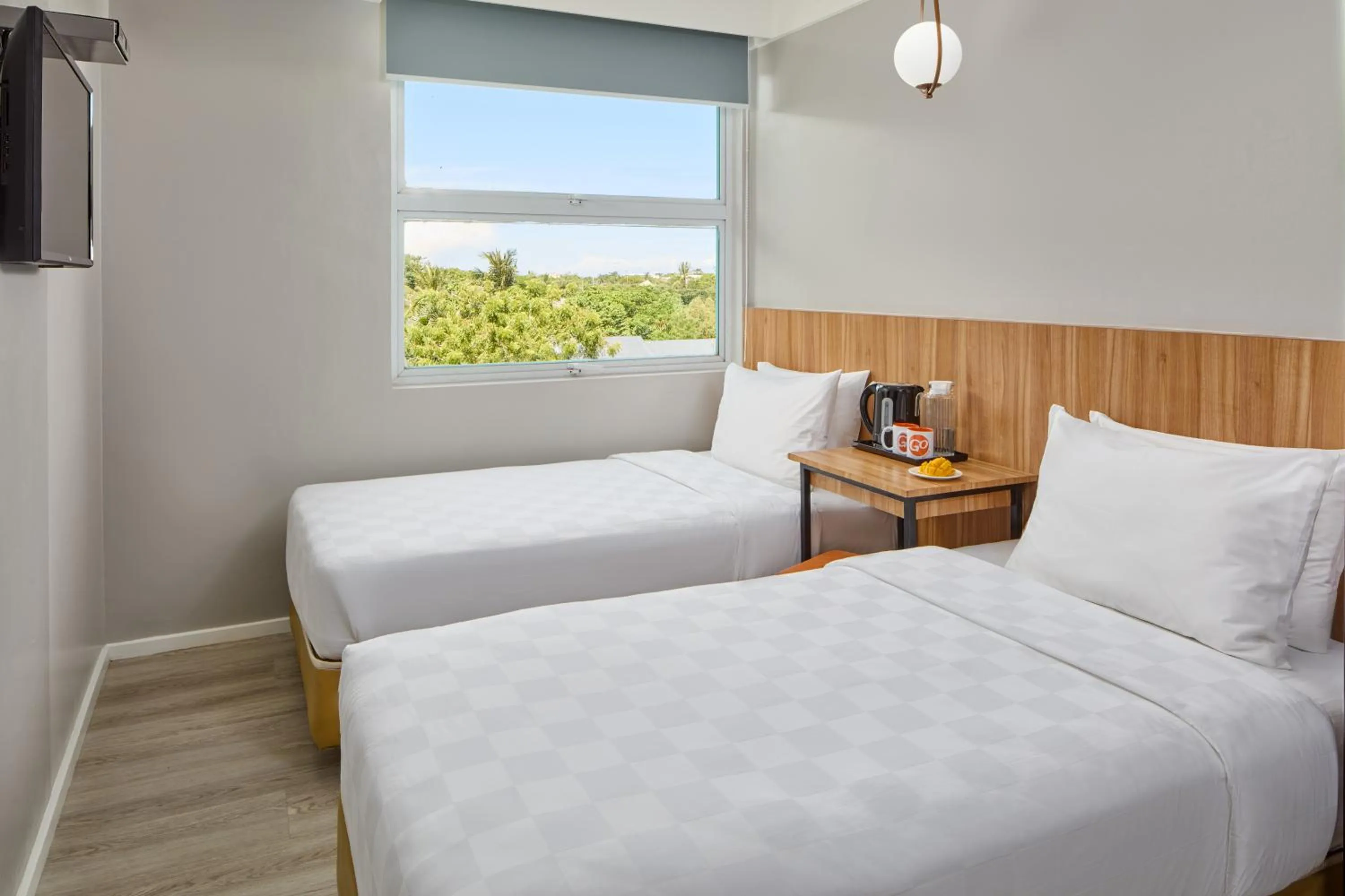 Superior Twin Room in Go Hotels Plus Bacolod - Newly Renovated