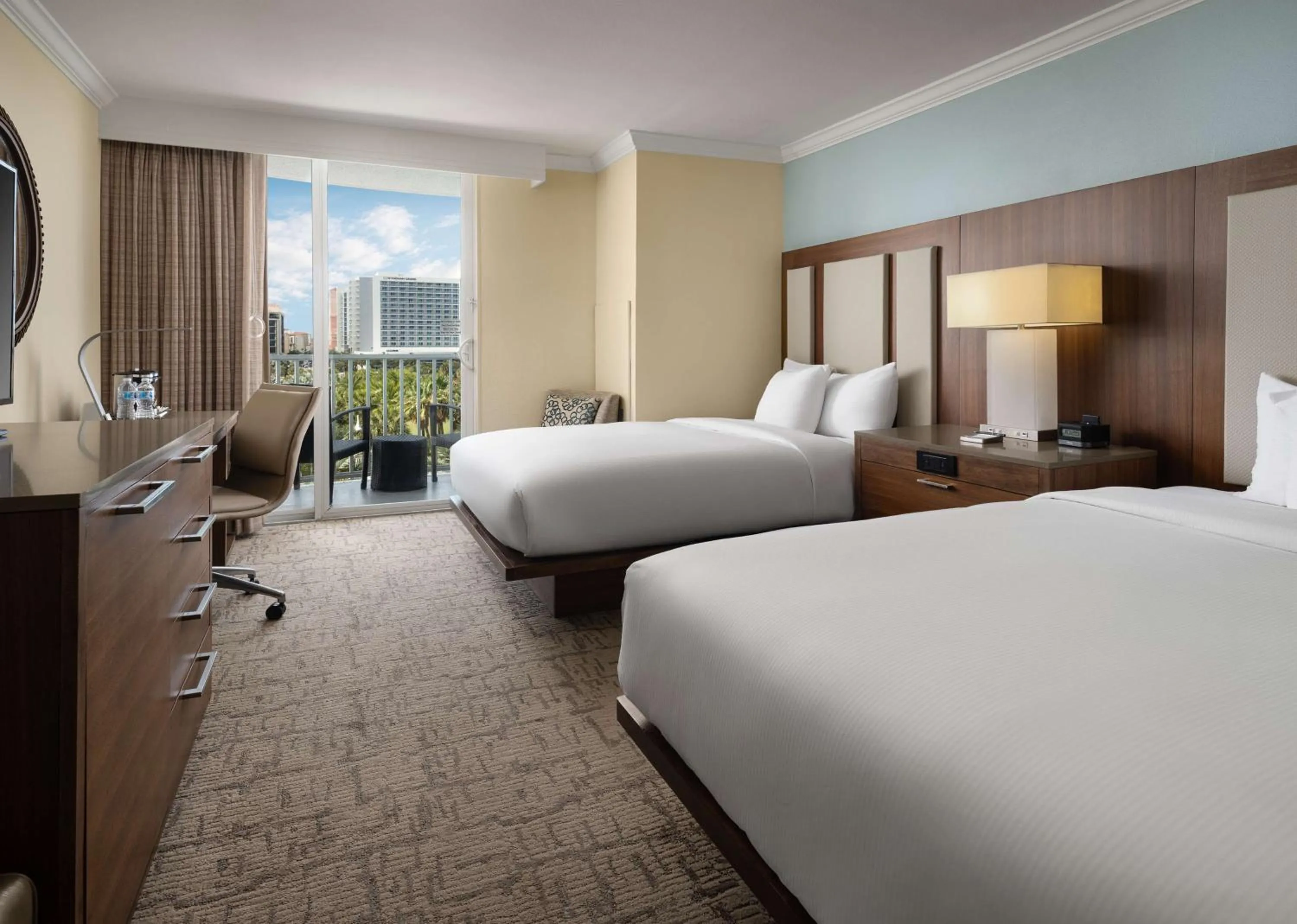 Double Room with View - Mobility Accessible in Hilton Clearwater Beach Resort & Spa