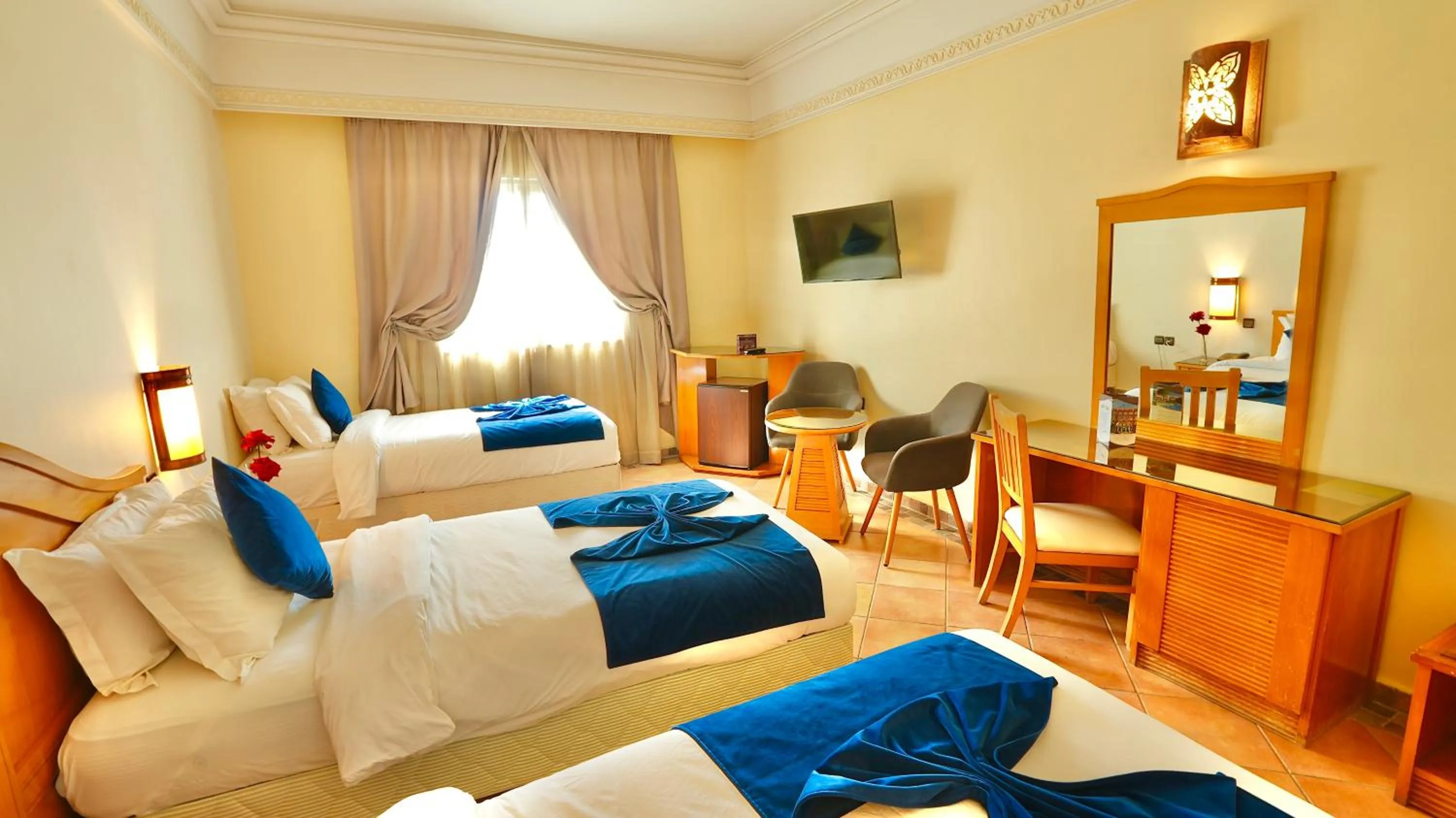Triple Room in Hotel Menzeh Dalia