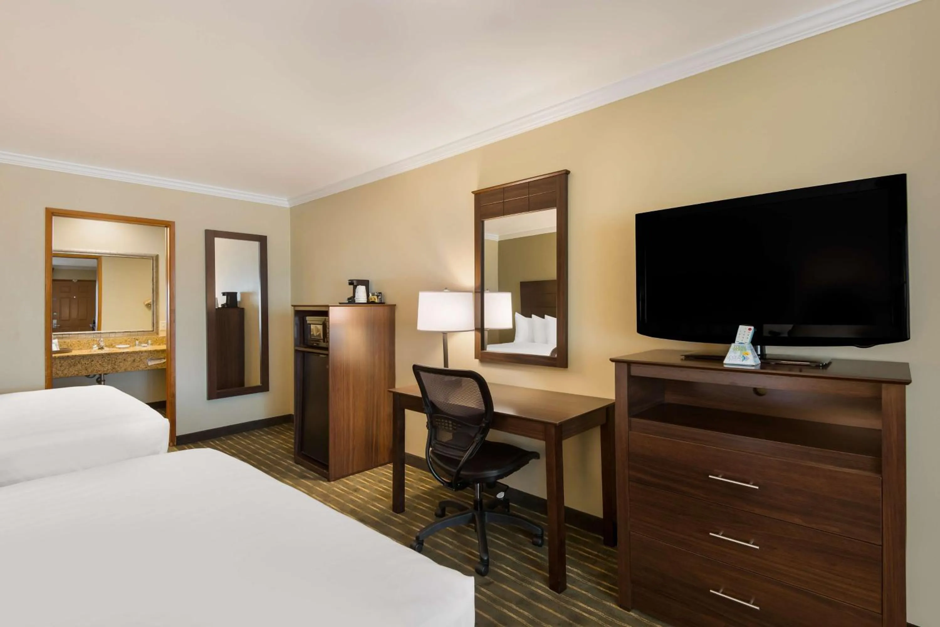 Family Room - Non-Smoking in Best Western Holiday Hotel