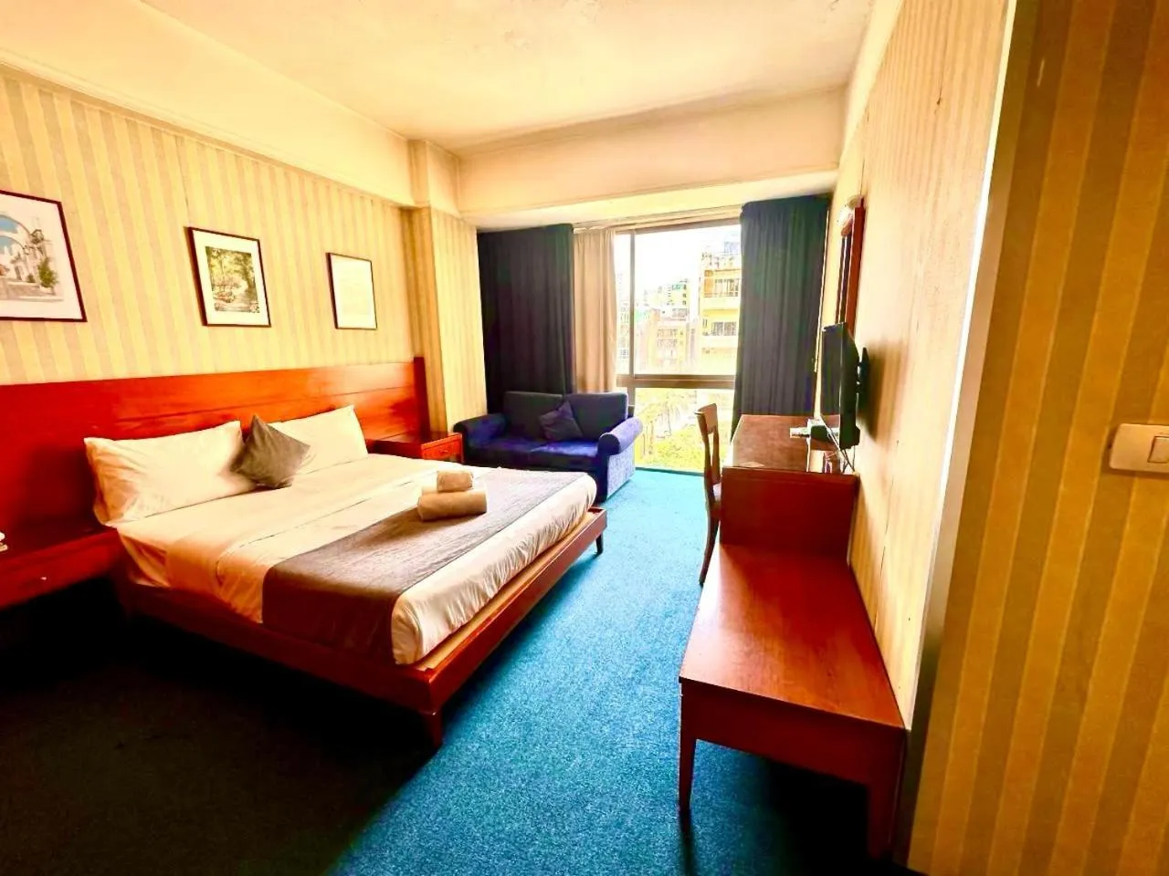 Superior King Room in Caesar's Park Hotel