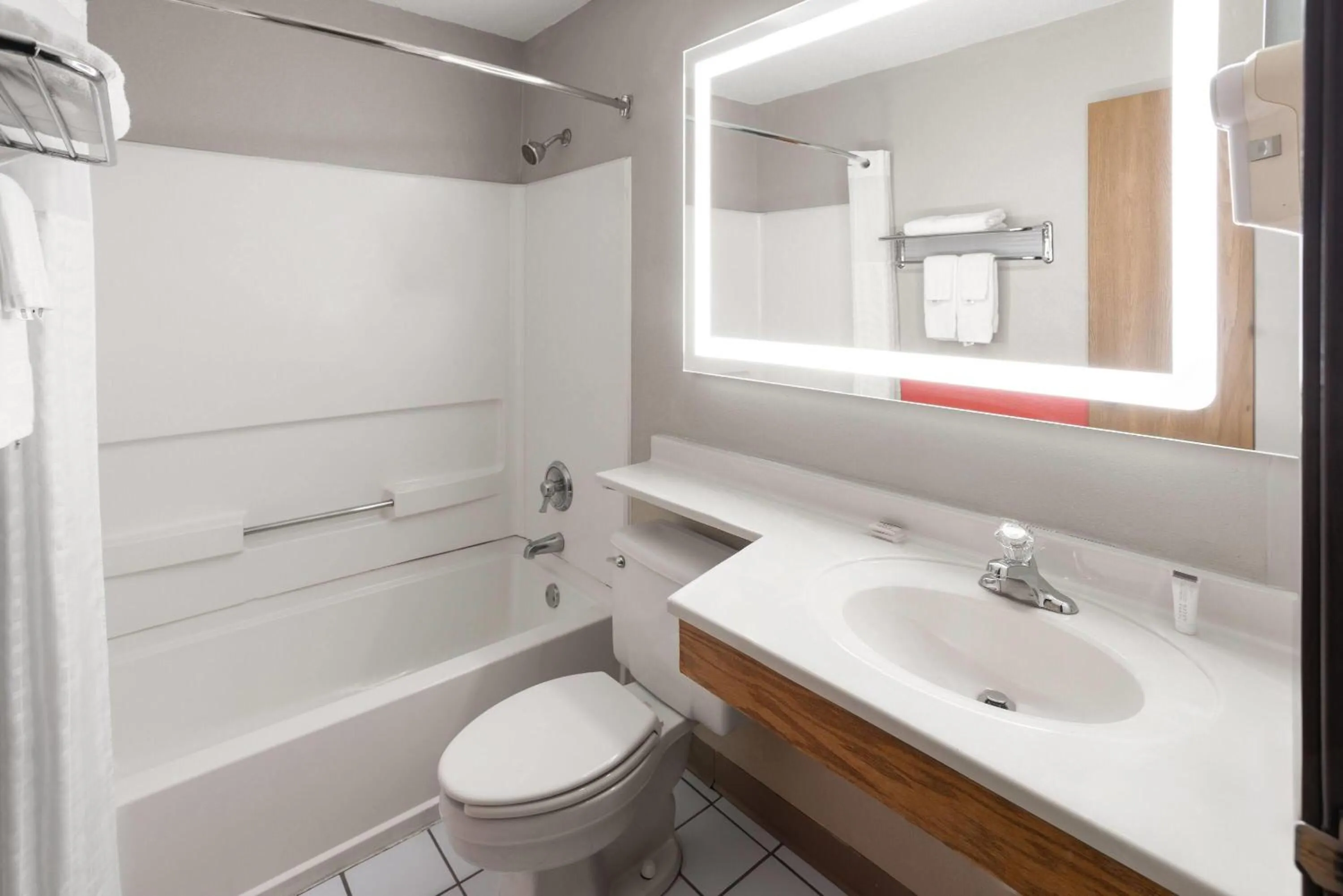 Queen Room with Two Queen Beds - Non-Smoking in Super 8 by Wyndham New Stanton