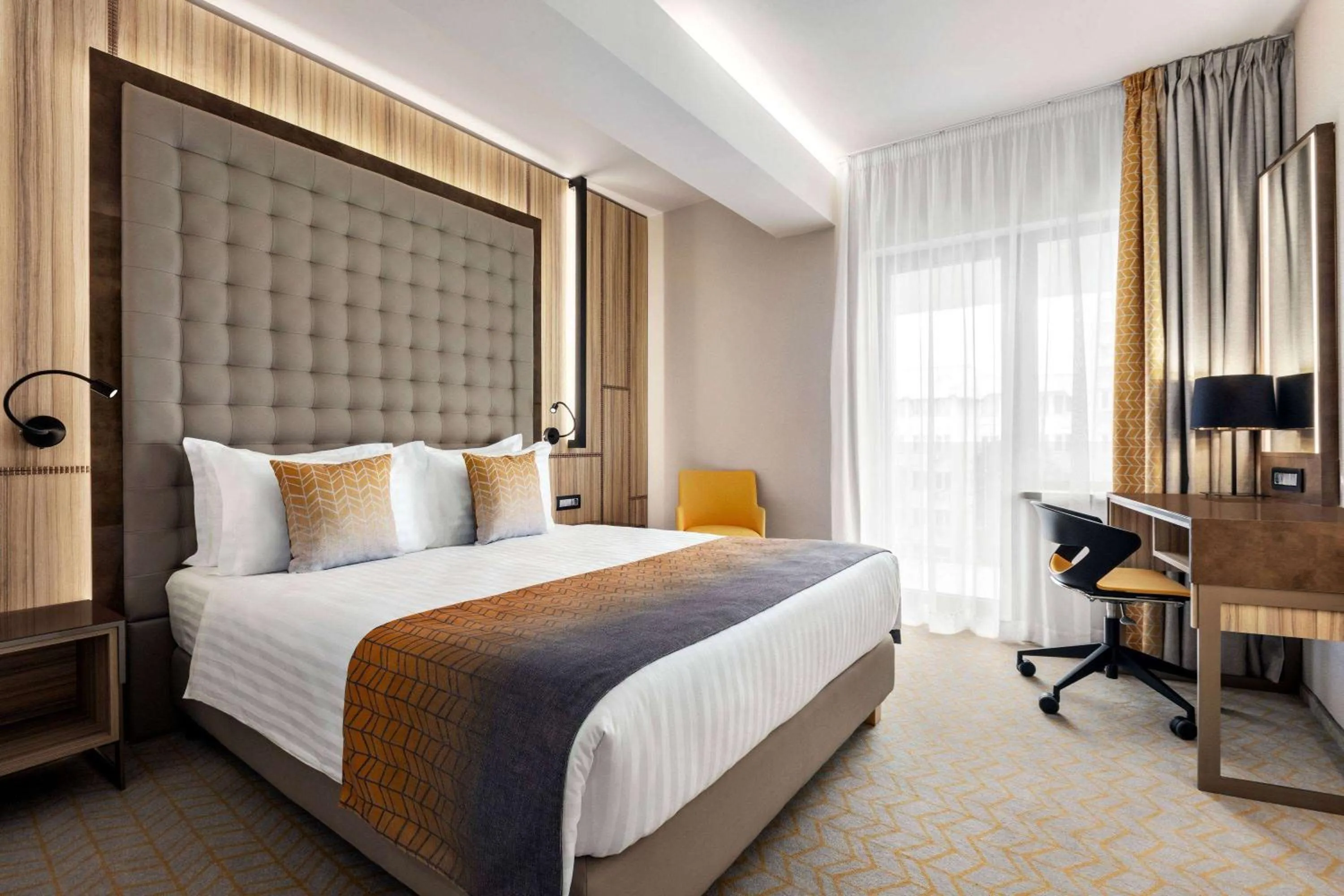 Queen Room - single occupancy - Non-Smoking in Ramada by Wyndham Ramnicu Valcea