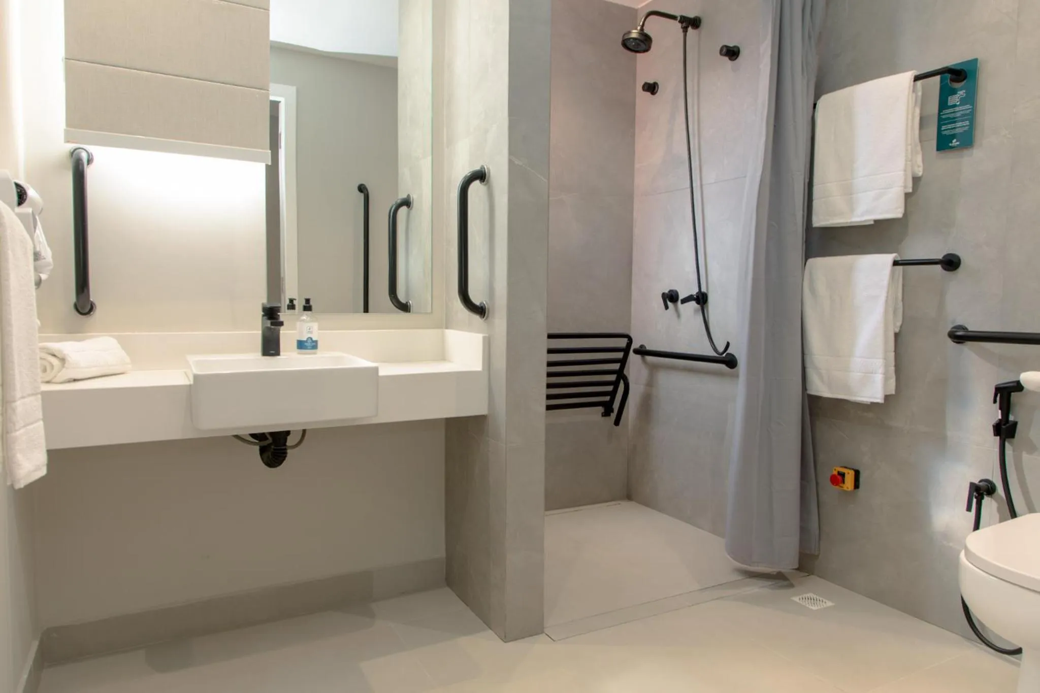 Double Room - Disability Access in Slaviero Curitiba Shopping