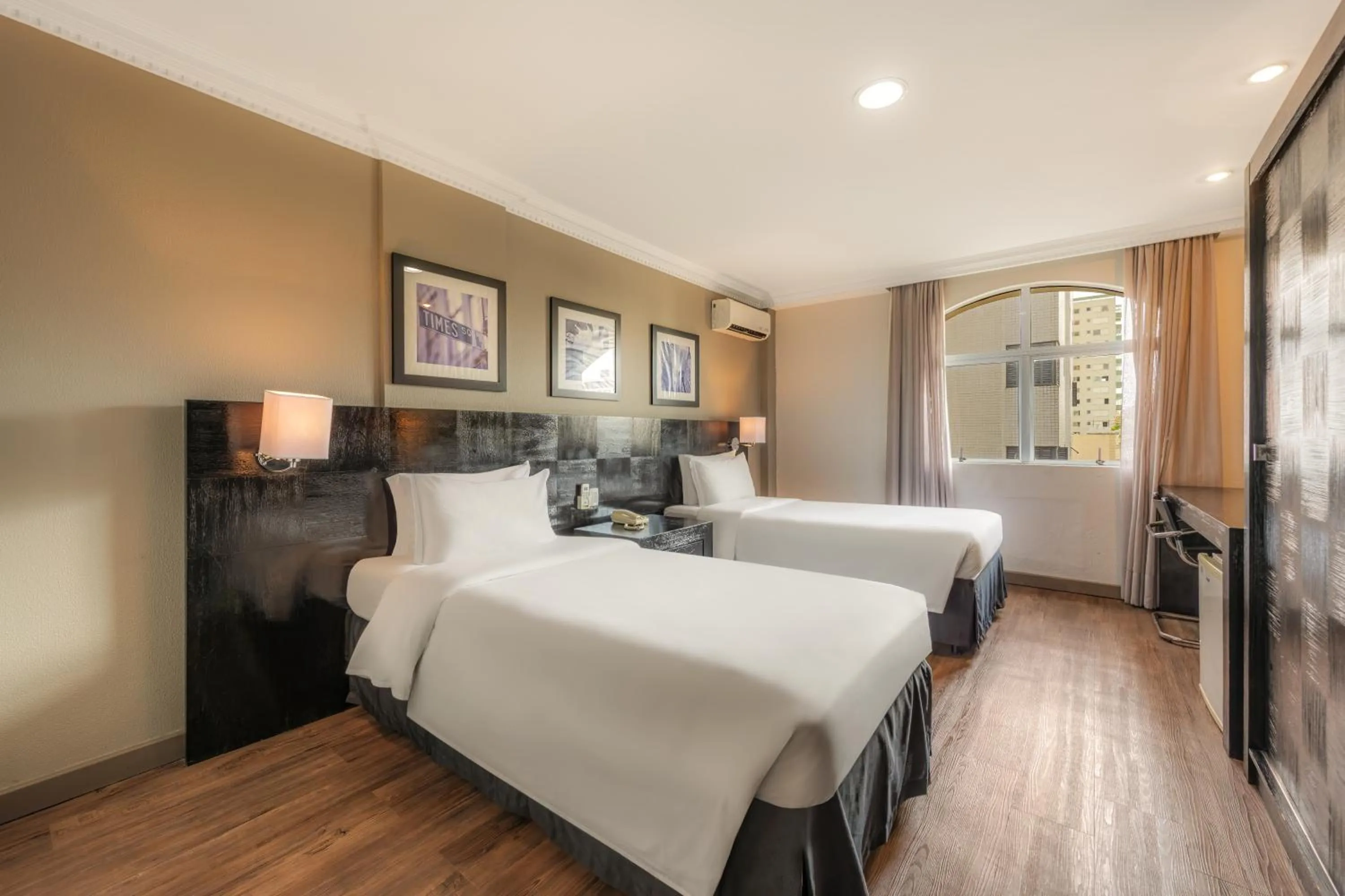 Luxury Twin Room - single occupancy in Rockefeller by Slaviero Hotéis