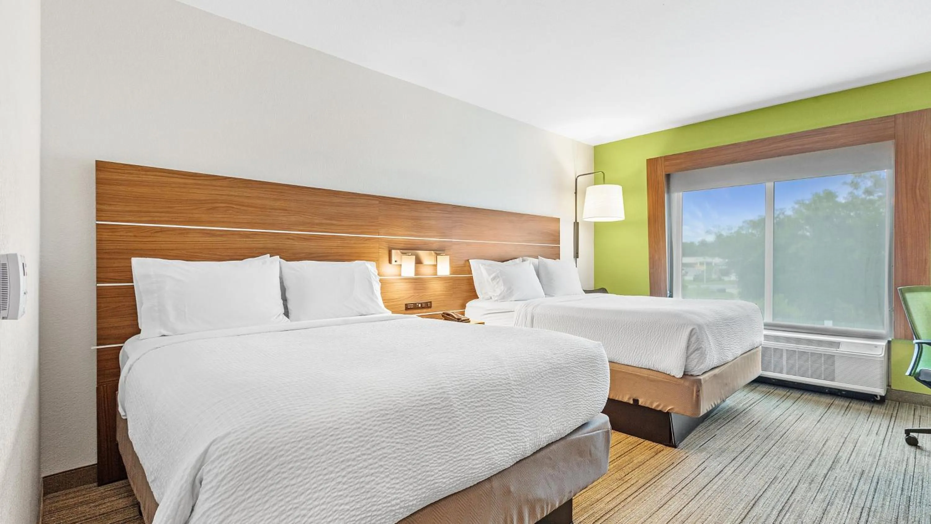 Standard Room with Two Queen Beds in Holiday Inn Express & Suites Mobile - University Area by IHG